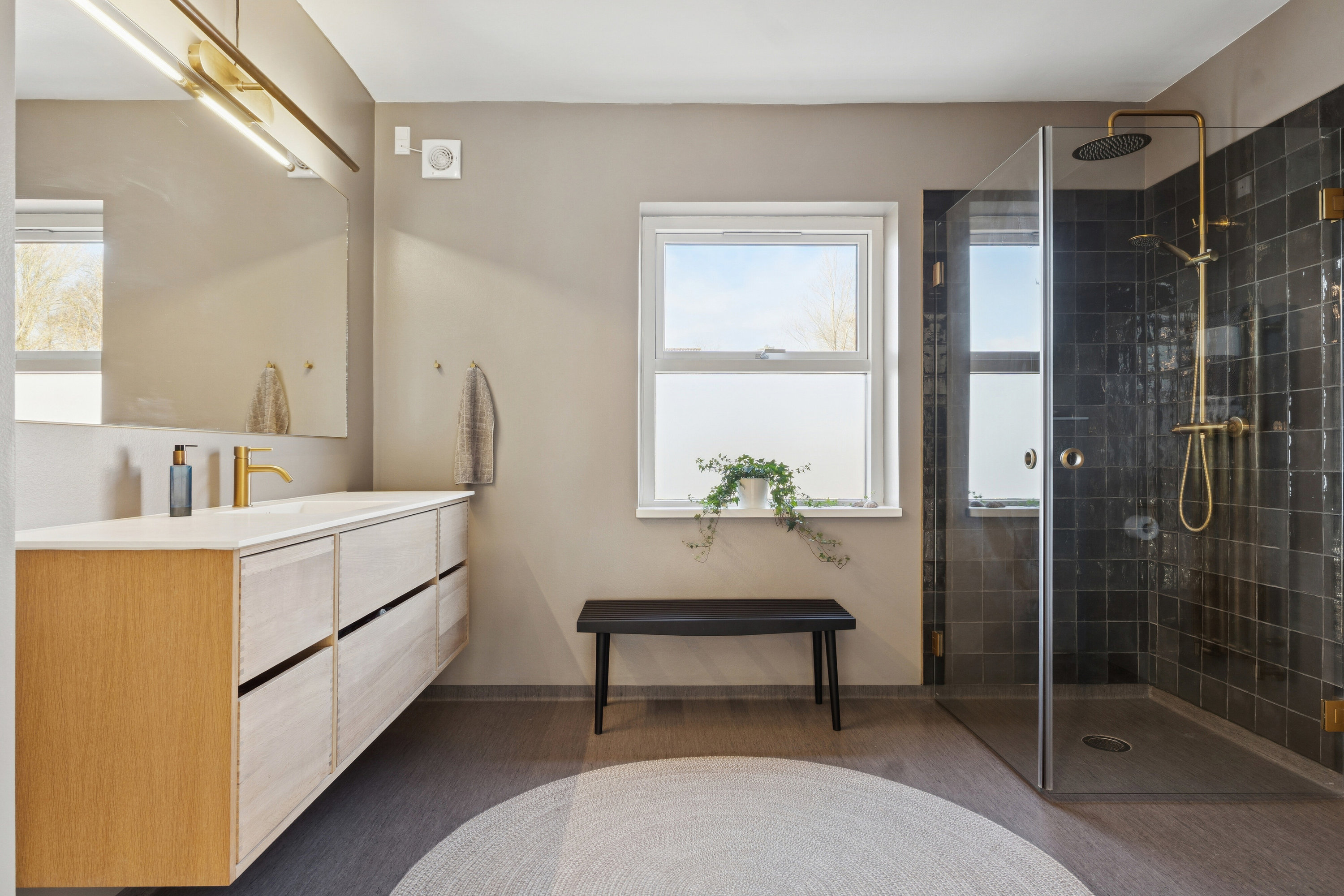 Fremhævet badeværelse billede i fuldskærmstilstand. Billede af Solbjergvej 9, 4400 Kalundborg