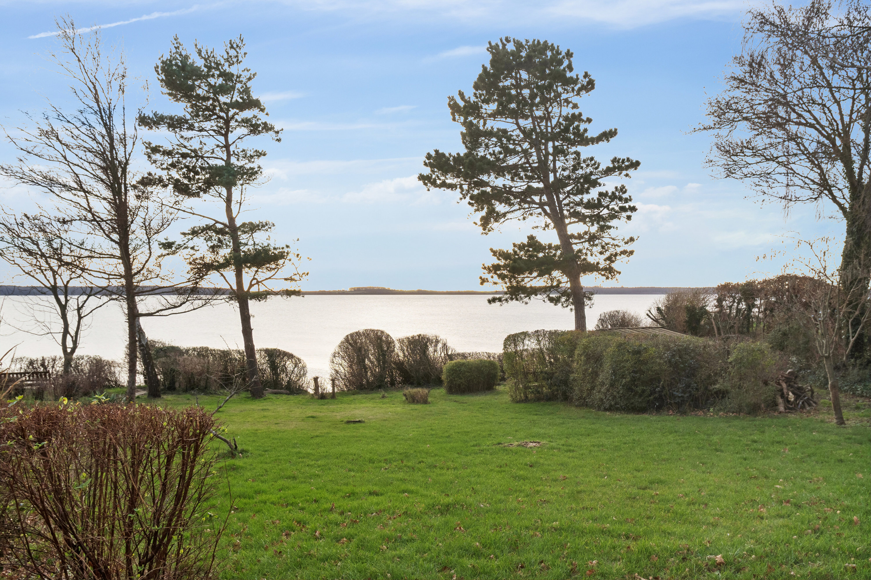 Fremhævet set fra haven billede i fuldskærmstilstand. Billede af Solbjergvej 9, 4400 Kalundborg