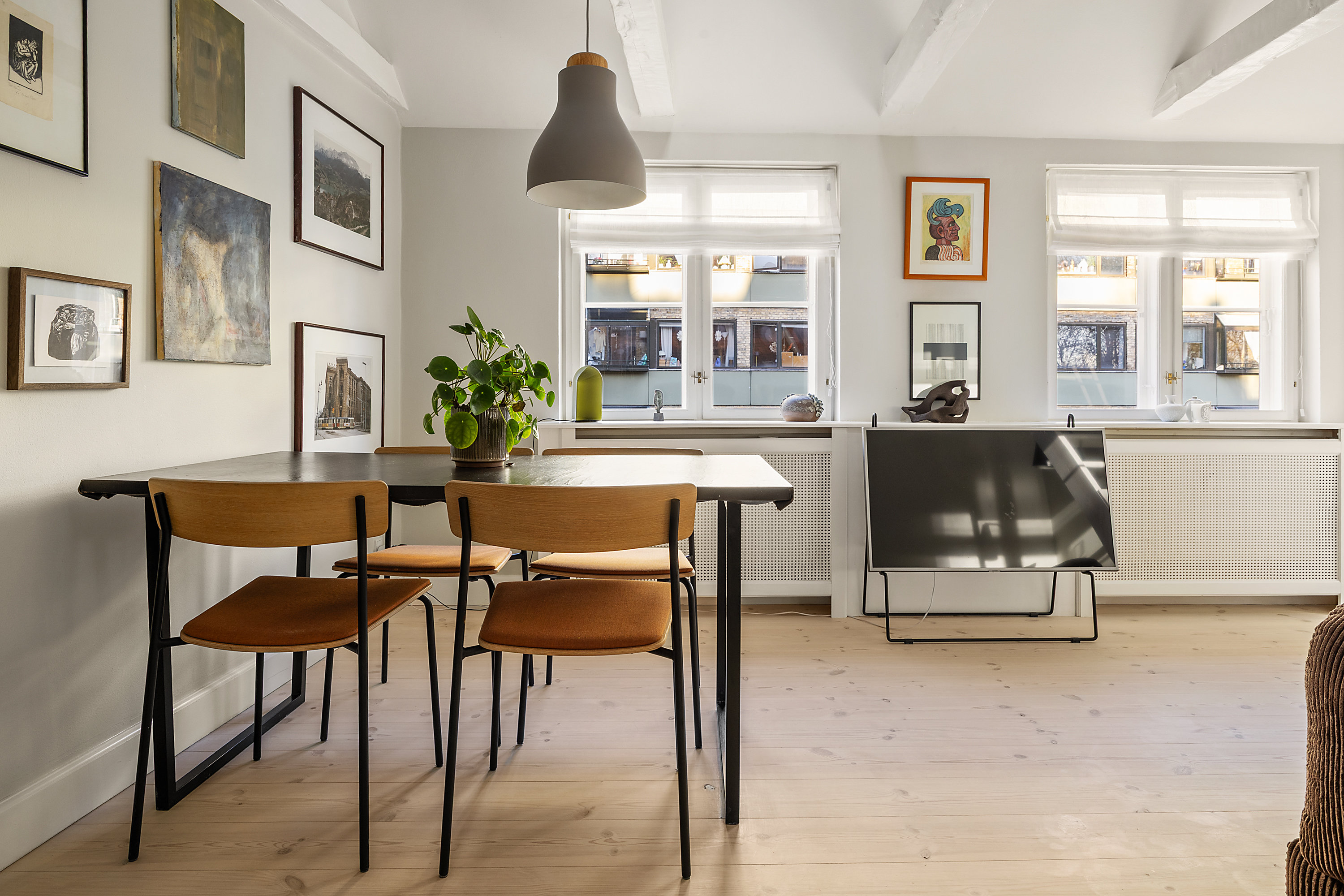 Miniaturebillede 1: spisestue. Billede af Langebrogade 8, 2., 1411 København K