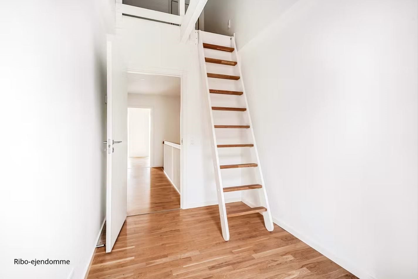 Fremhævet  billede i fuldskærmstilstand. Billede af Lily Brobergs Gade 50, 8220 Brabrand