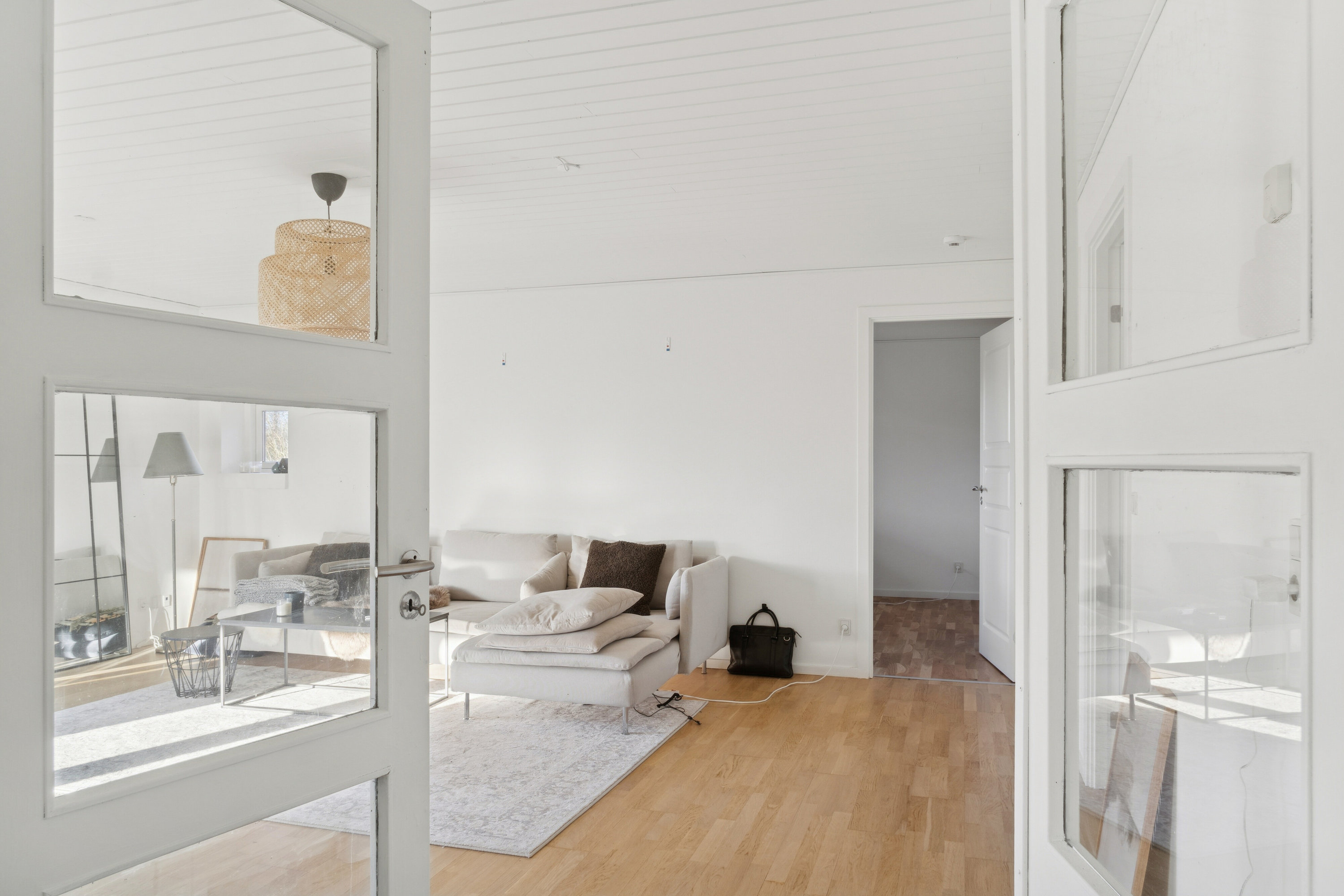 Fremhævet stue billede i fuldskærmstilstand. Billede af Skovvænget 16, 8882 Fårvang