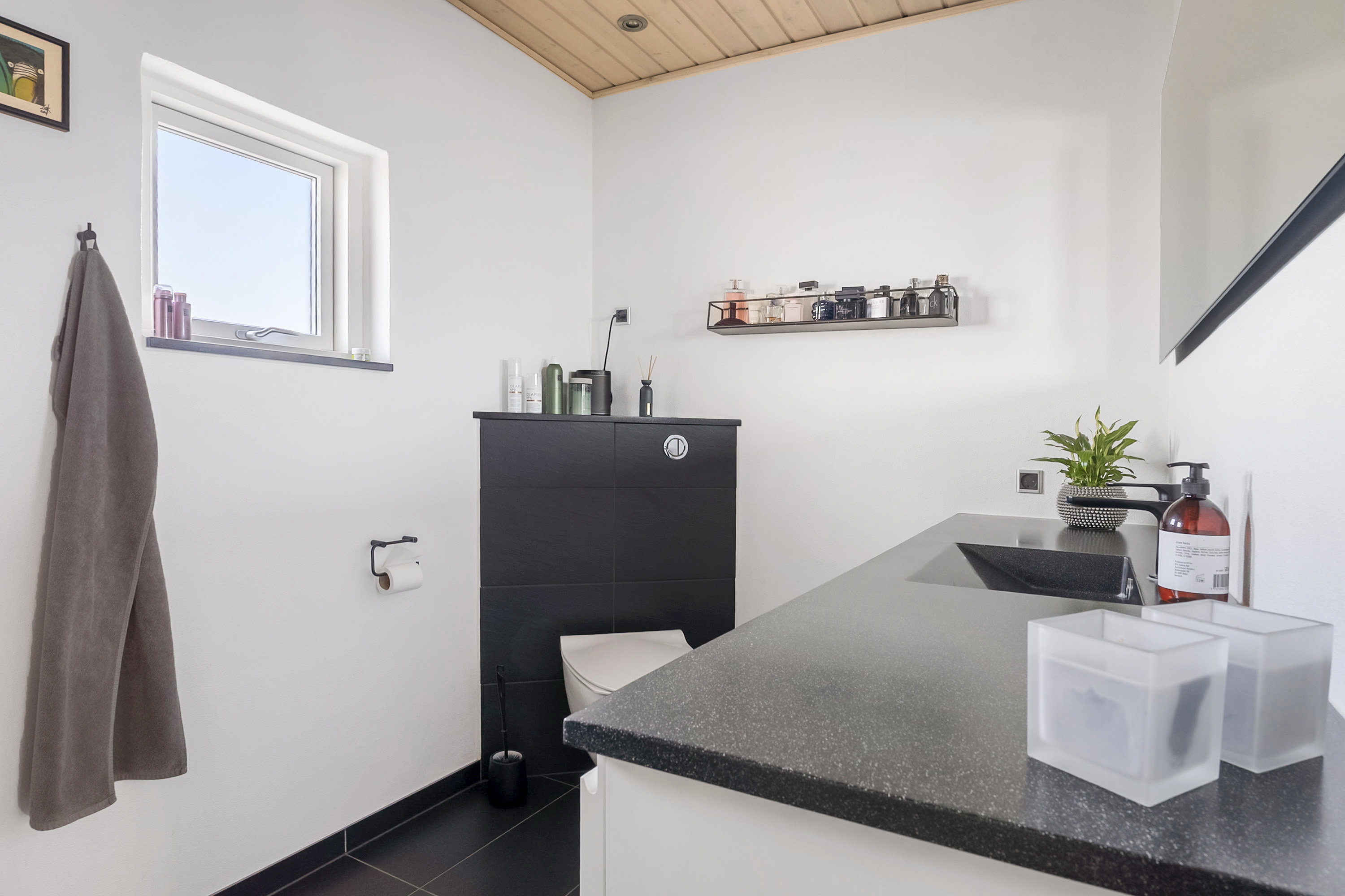 Fremhævet badeværelse billede i fuldskærmstilstand. Billede af Fjordparken 59, 8700 Horsens