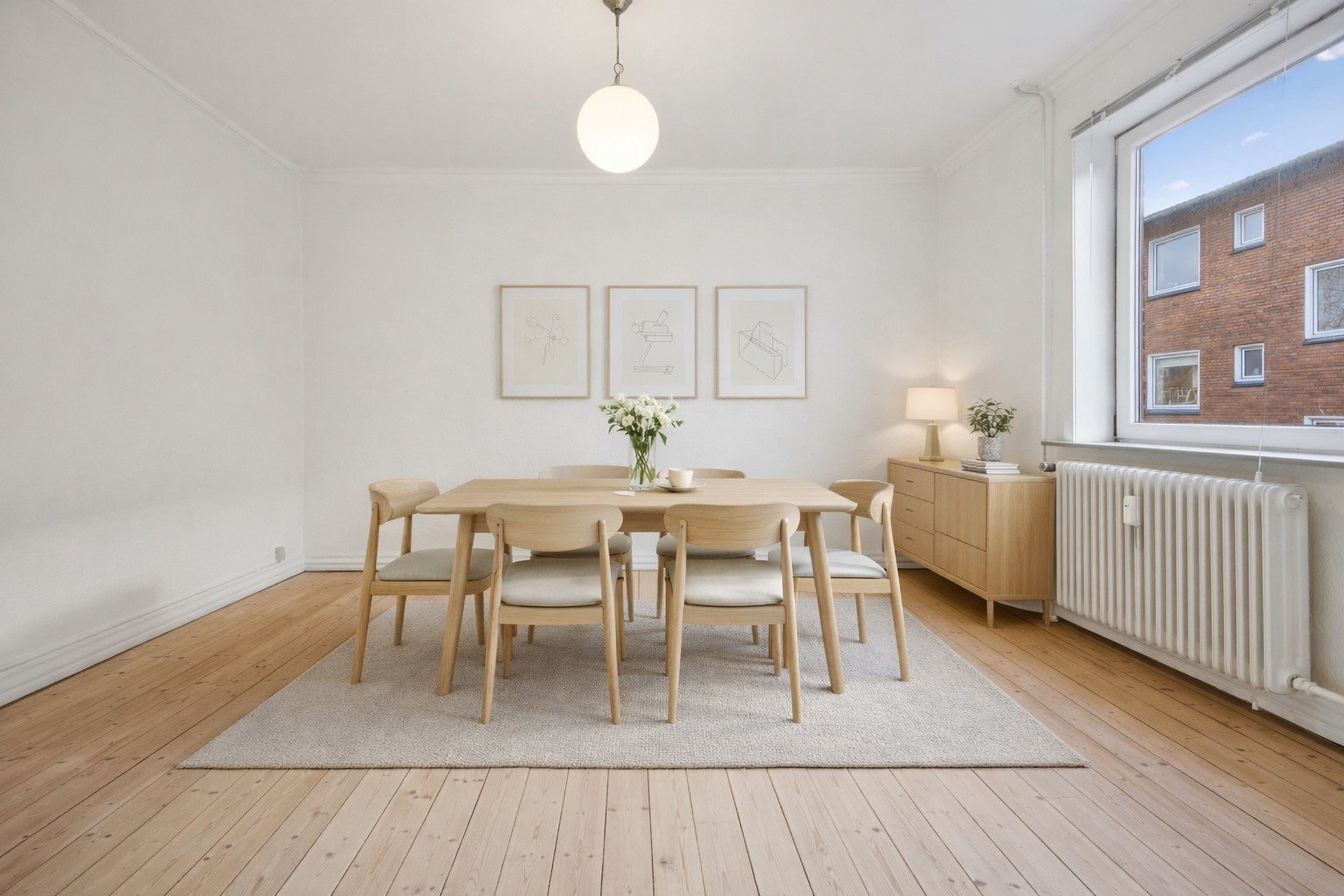 Miniaturebillede 1: spisestue. Billede af Dronningensgade 21, 1. tv., 9400 Nørresundby