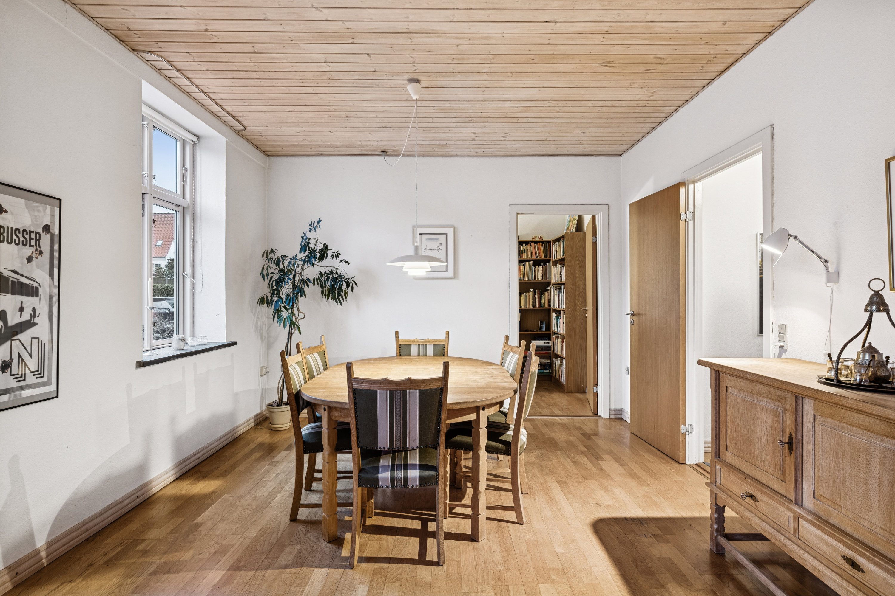 Fremhævet stue billede i fuldskærmstilstand. Billede af Volden 6, 8800 Viborg