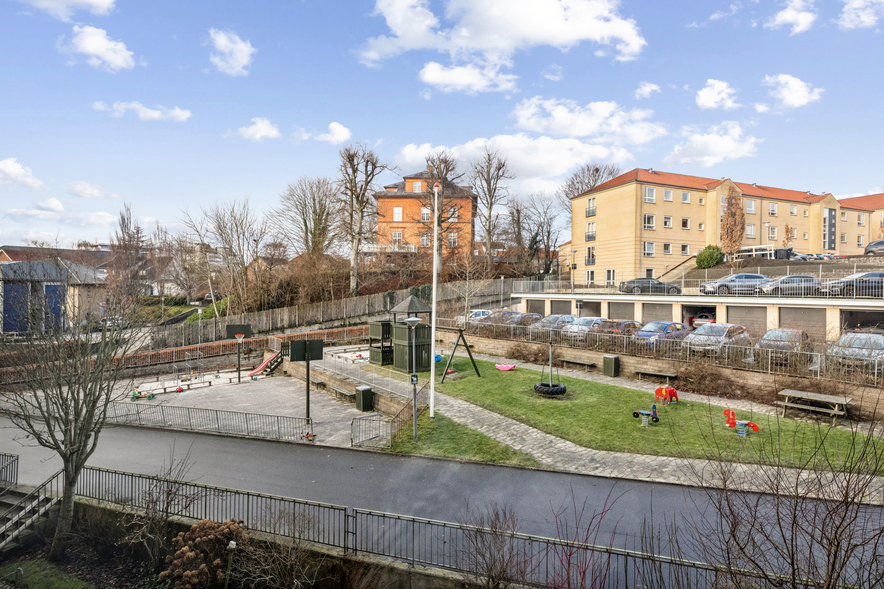 Fremhævet udsigt billede i fuldskærmstilstand. Billede af Ll. Sct. Mikkels Gade 9, 1. th., 8800 Viborg