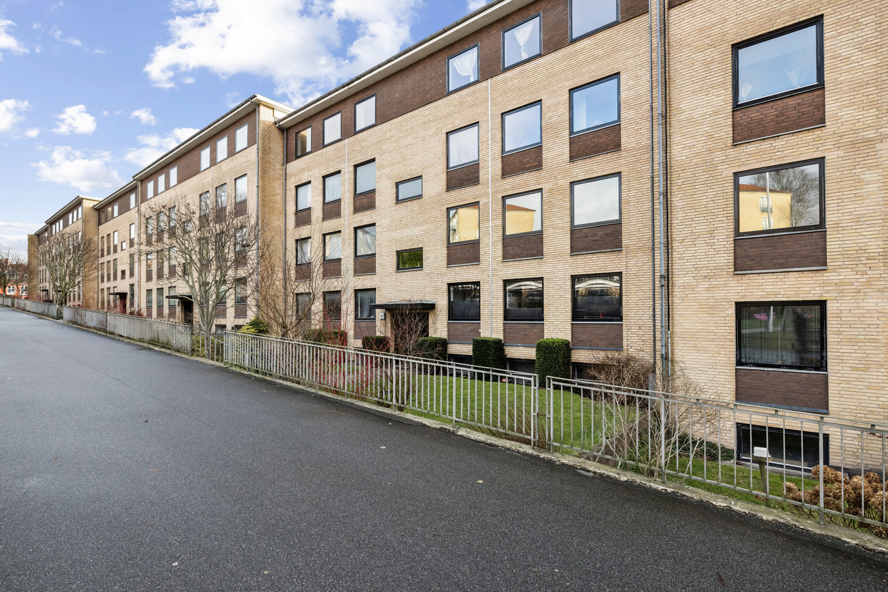 Fremhævet andet billede i fuldskærmstilstand. Billede af Ll. Sct. Mikkels Gade 9, 1. th., 8800 Viborg