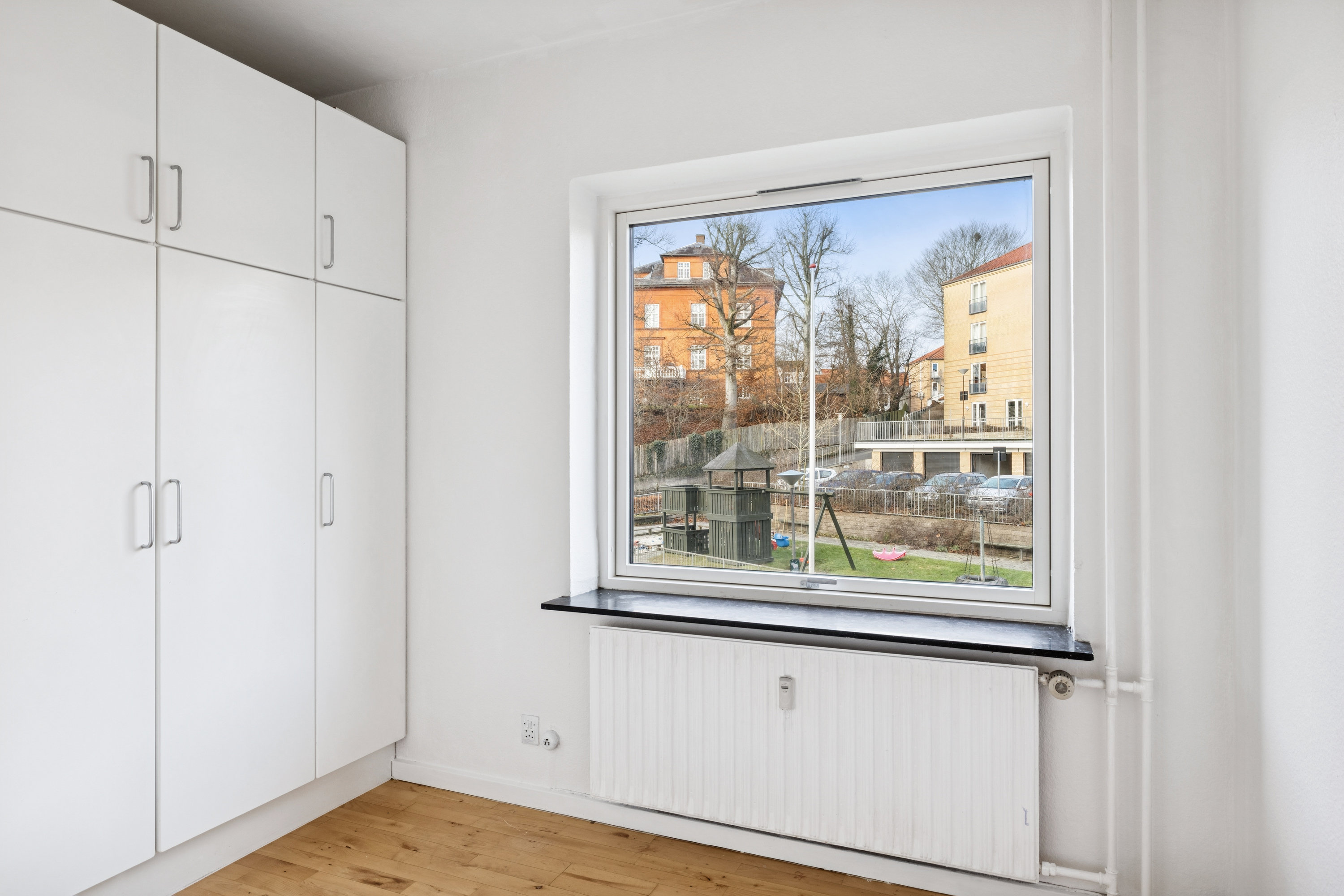 Fremhævet værelse billede i fuldskærmstilstand. Billede af Ll. Sct. Mikkels Gade 9, 1. th., 8800 Viborg