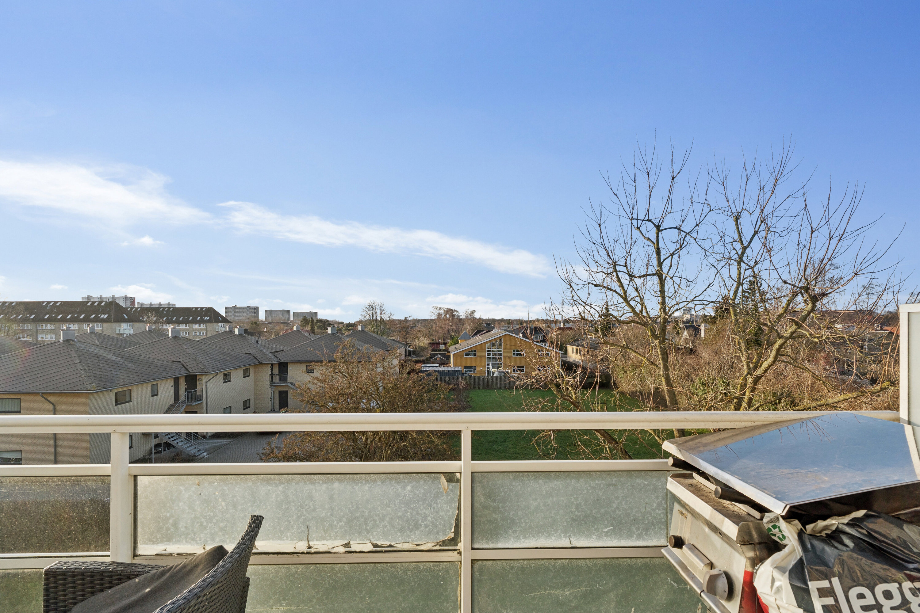 Fremhævet altan billede i fuldskærmstilstand. Billede af Valhøjs Alle 102B, 2. th., 2610 Rødovre