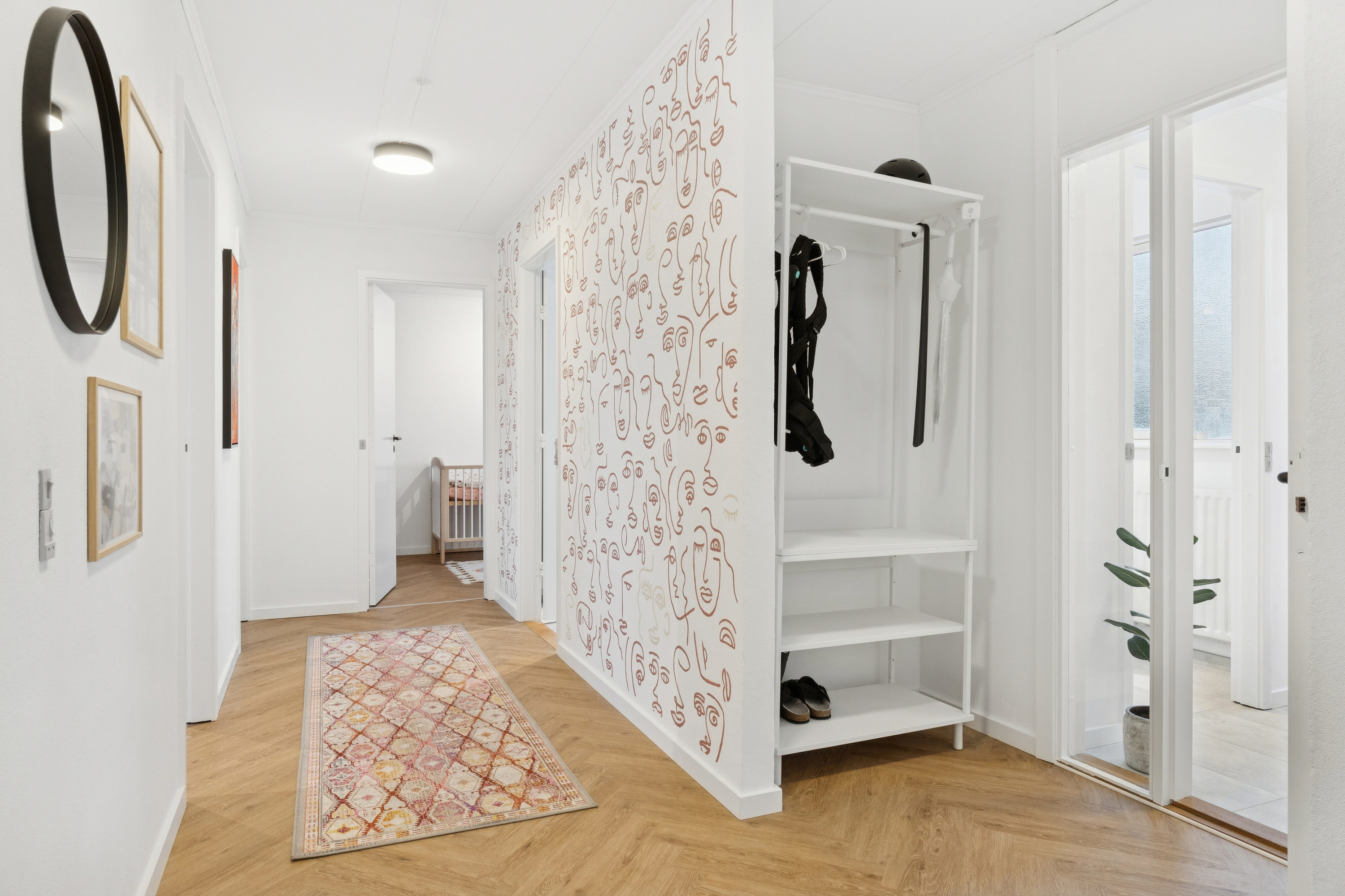 Fremhævet gang billede i fuldskærmstilstand. Billede af H F Bjørns Vej 42, 9800 Hjørring