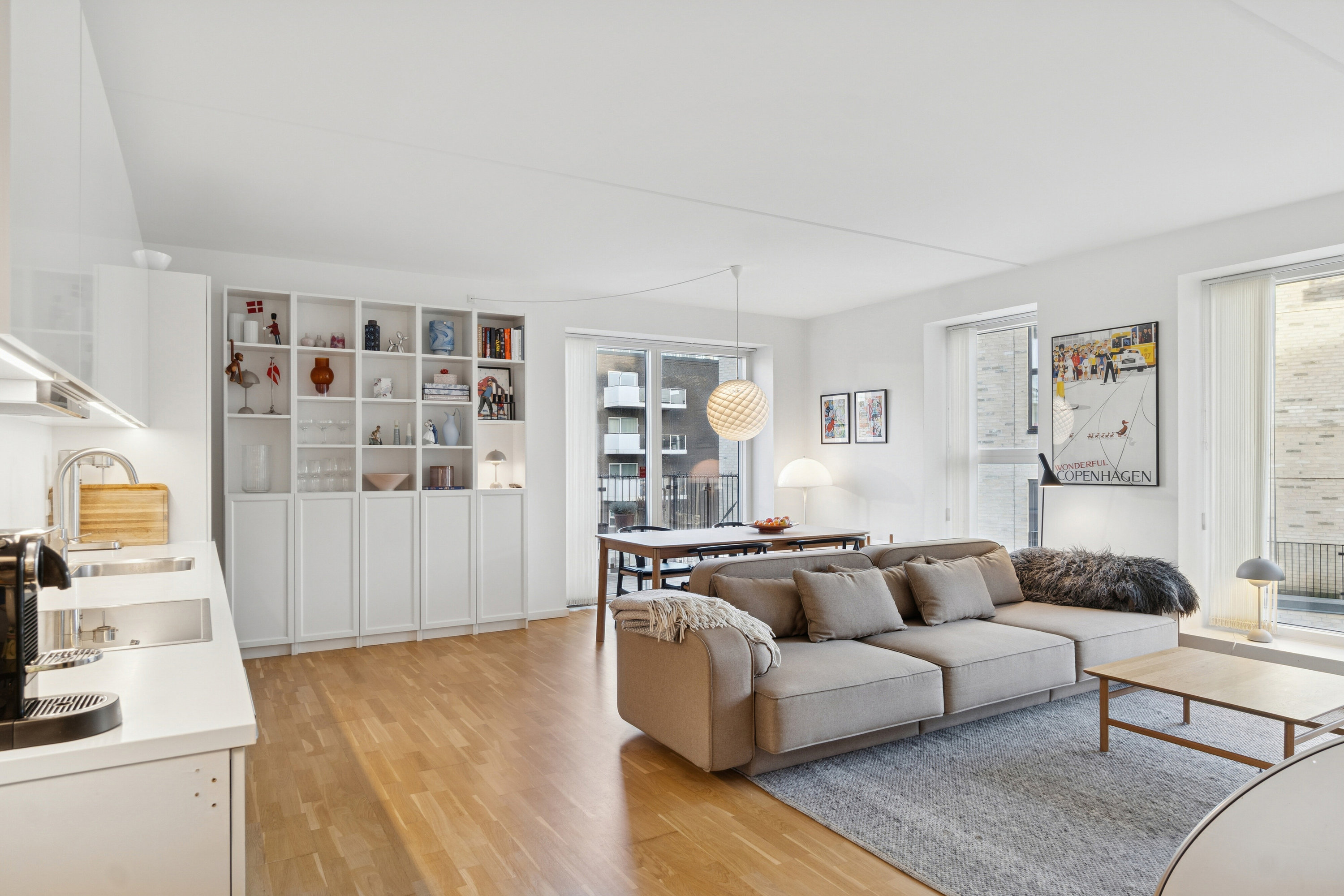 Fremhævet stue billede i fuldskærmstilstand. Billede af Mokkavej 13, 1. 1., 2610 Rødovre