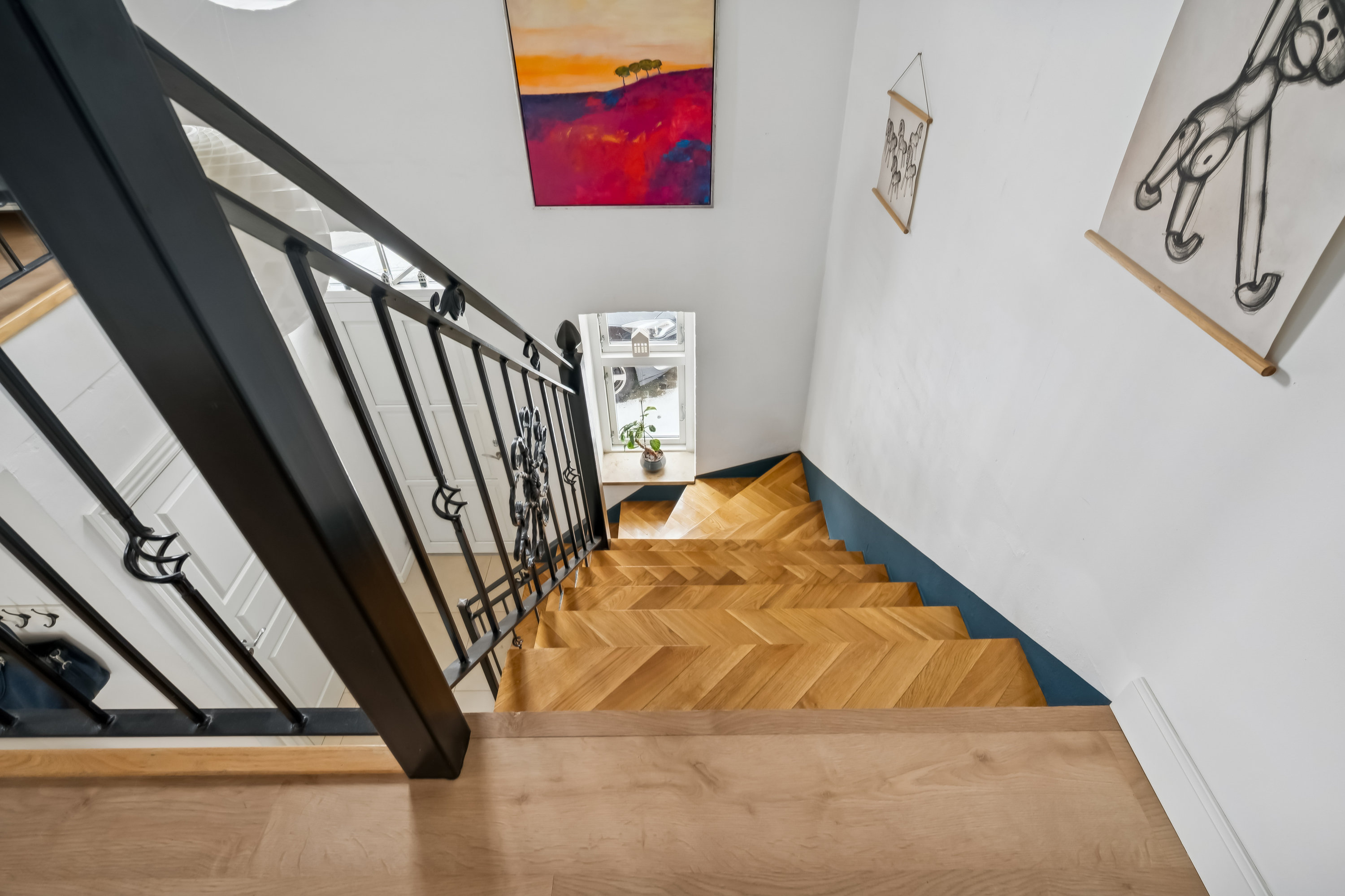 Fremhævet trappe billede i fuldskærmstilstand. Billede af Resedavej 10, 8370 Hadsten