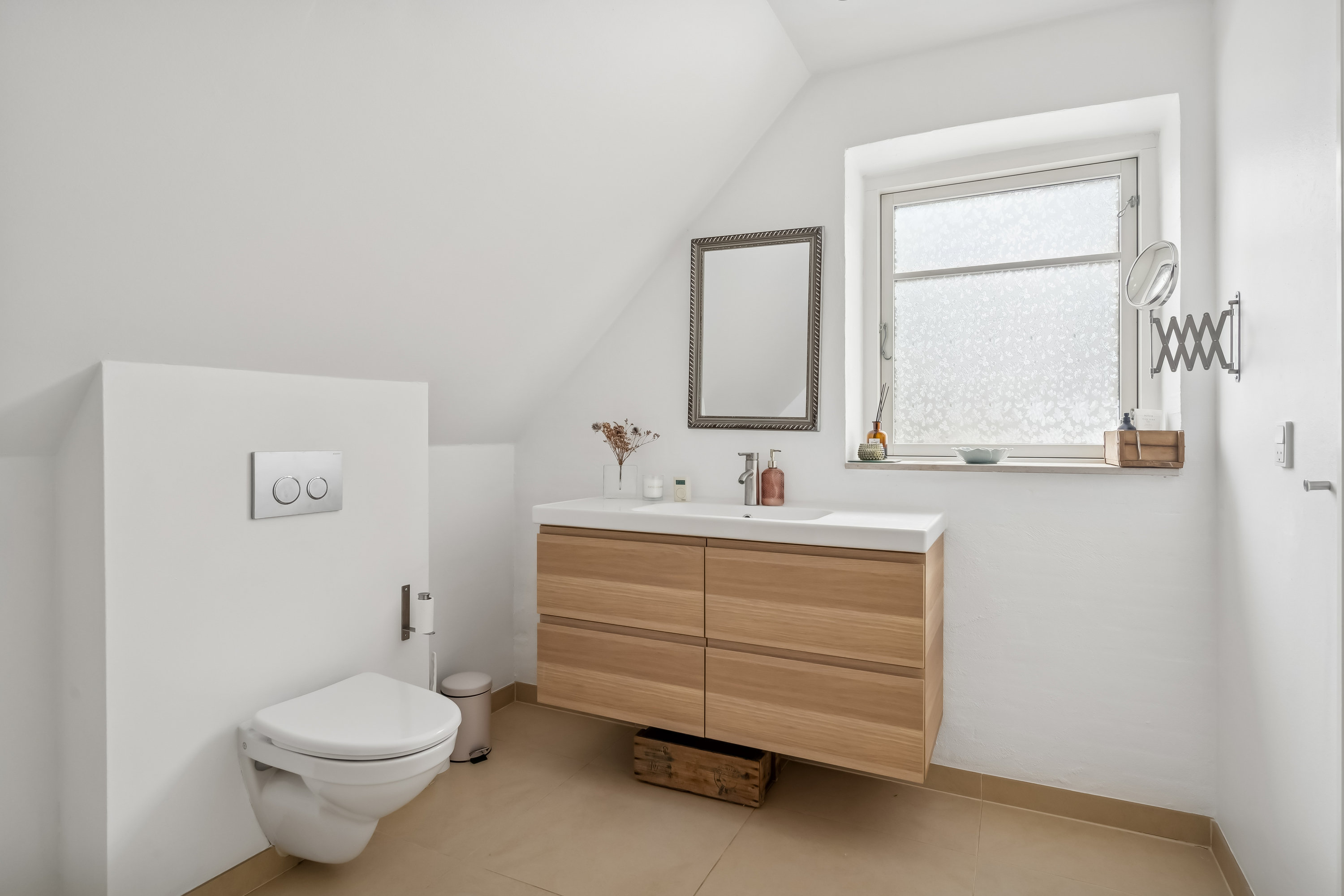 Fremhævet badeværelse billede i fuldskærmstilstand. Billede af Resedavej 10, 8370 Hadsten