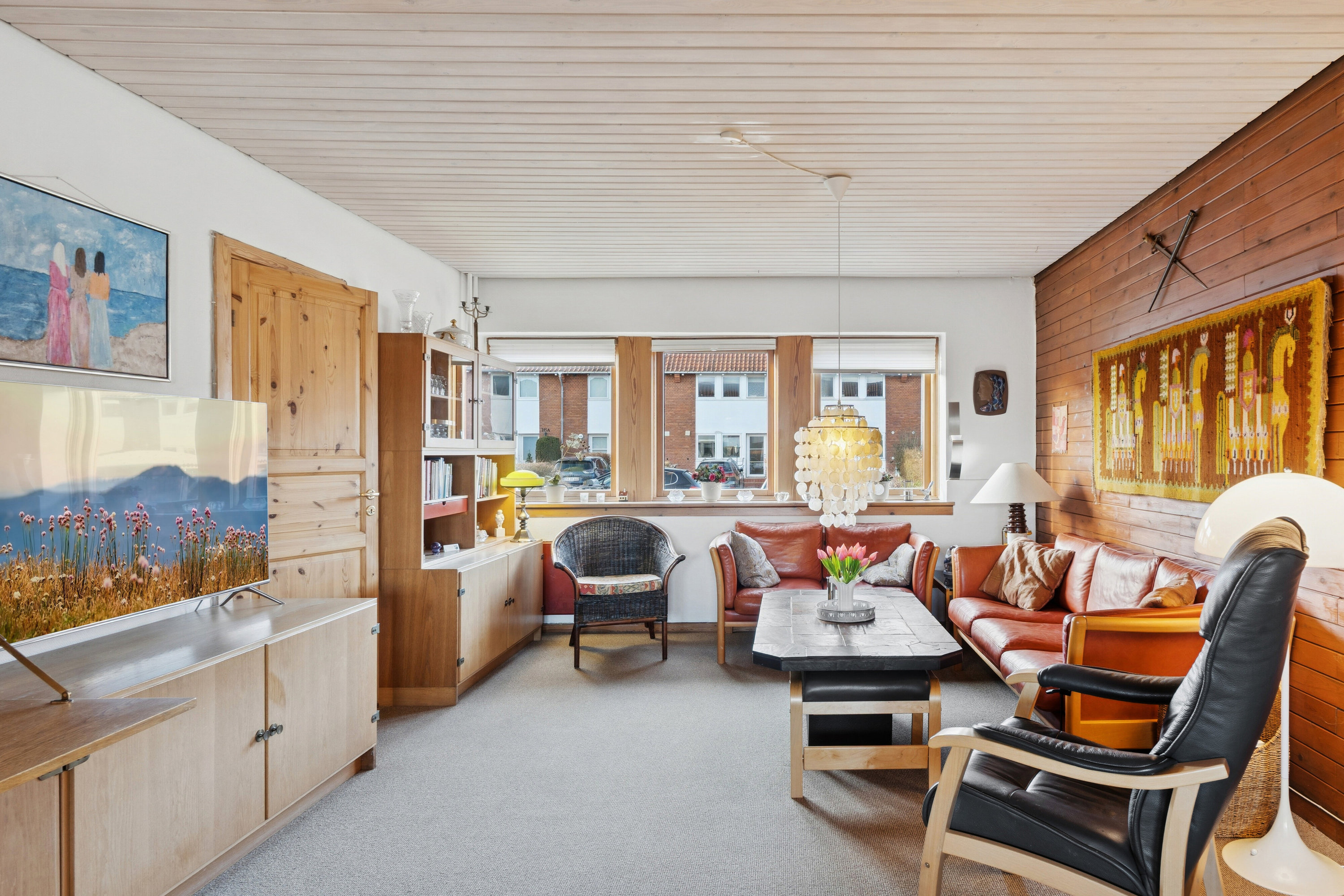 Fremhævet stue billede i fuldskærmstilstand. Billede af Hvidsværmervej 11B, 2610 Rødovre