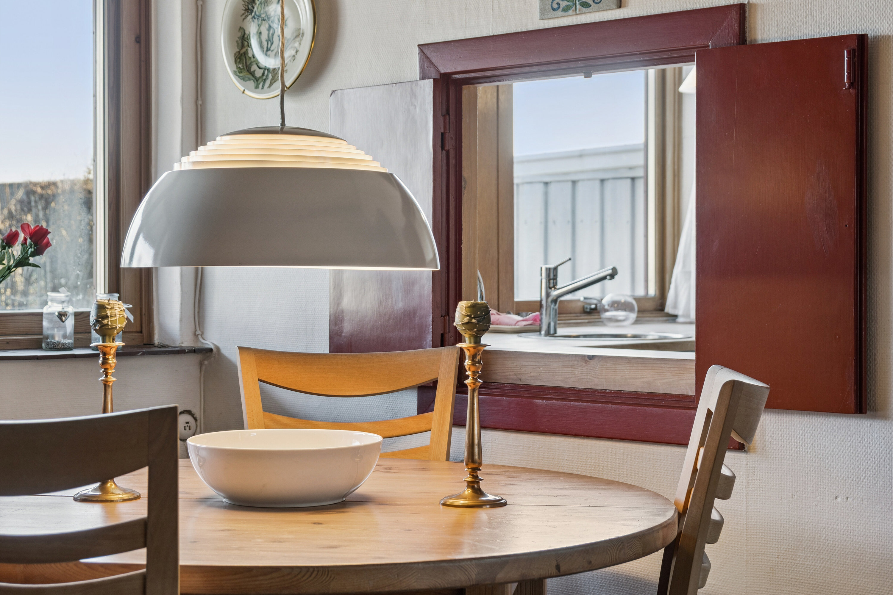 Fremhævet spisestue billede i fuldskærmstilstand. Billede af Hvidsværmervej 11B, 2610 Rødovre