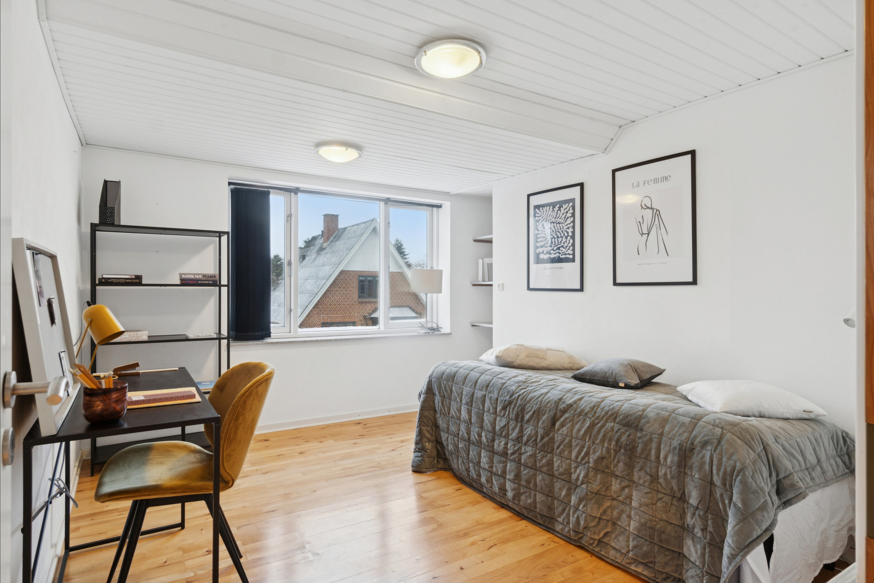 Fremhævet soveværelse billede i fuldskærmstilstand. Billede af Grøndalsvej 9, 8600 Silkeborg