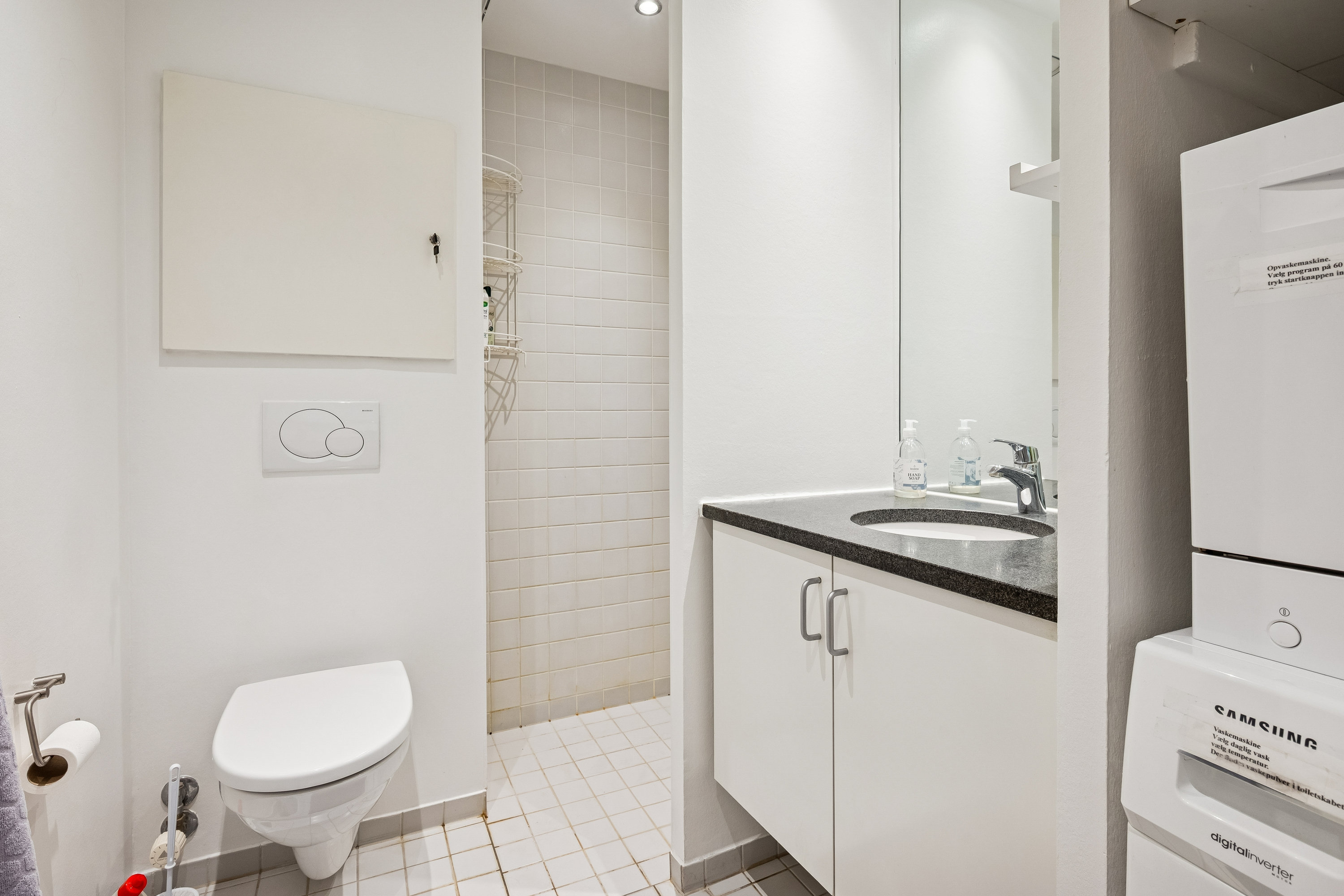 Fremhævet badeværelse billede i fuldskærmstilstand. Billede af Nordlandsvej 62C, st.. 4., 8240 Risskov