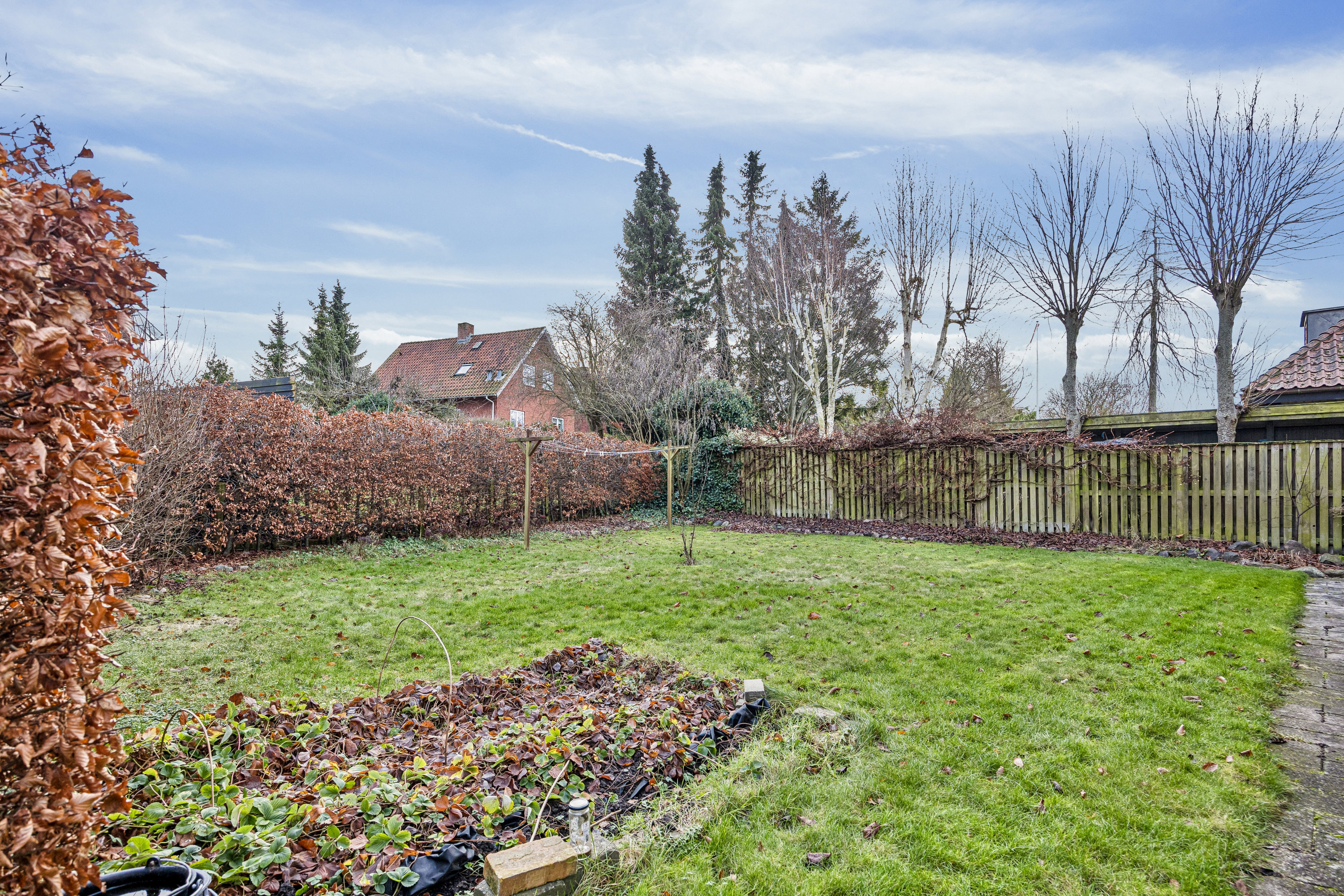 Fremhævet have billede i fuldskærmstilstand. Billede af Klosteralleen 15, 4100 Ringsted