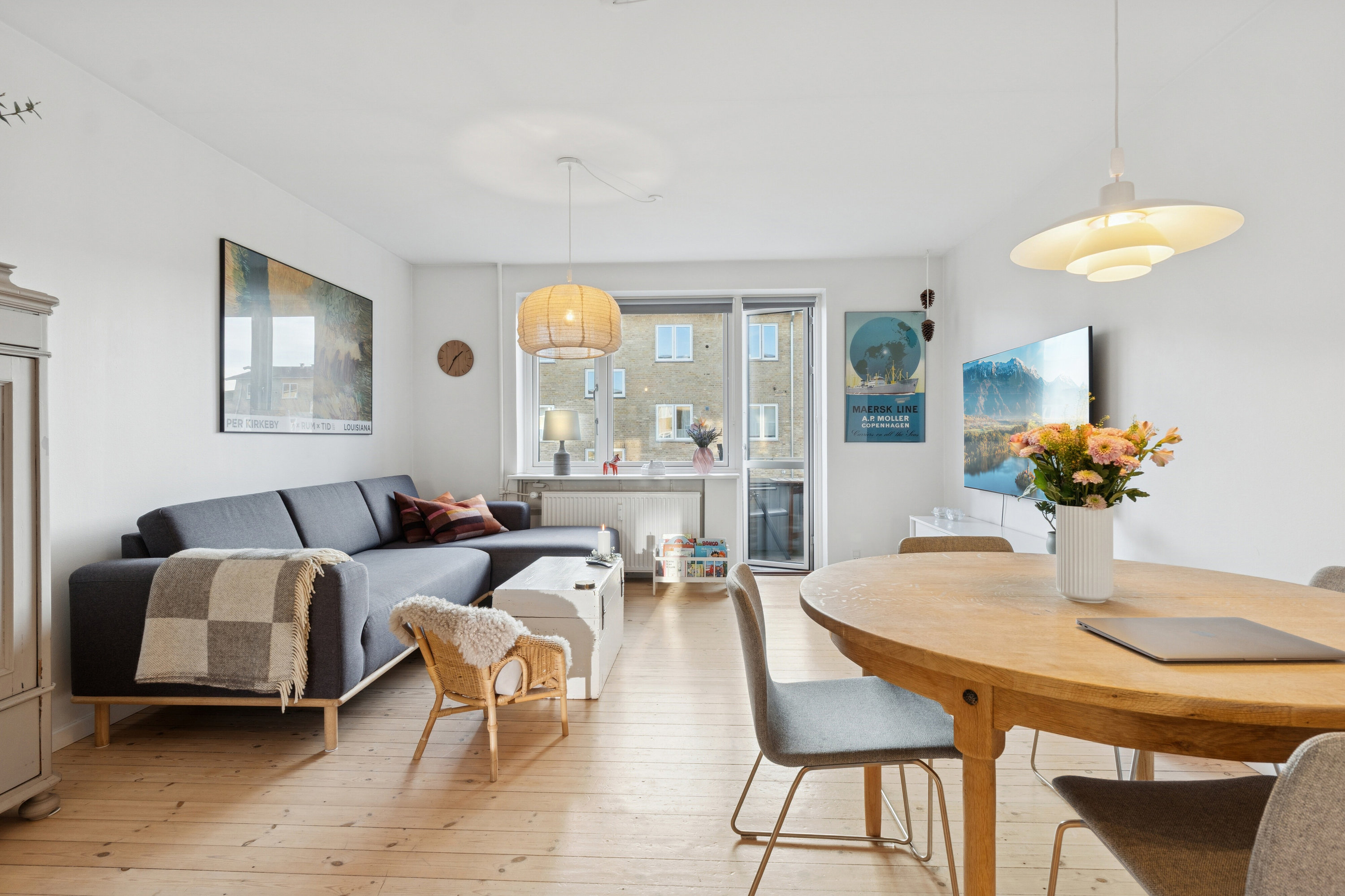 Fremhævet stue billede i fuldskærmstilstand. Billede af Sorrentovej 18, 1. tv., 2300 København S