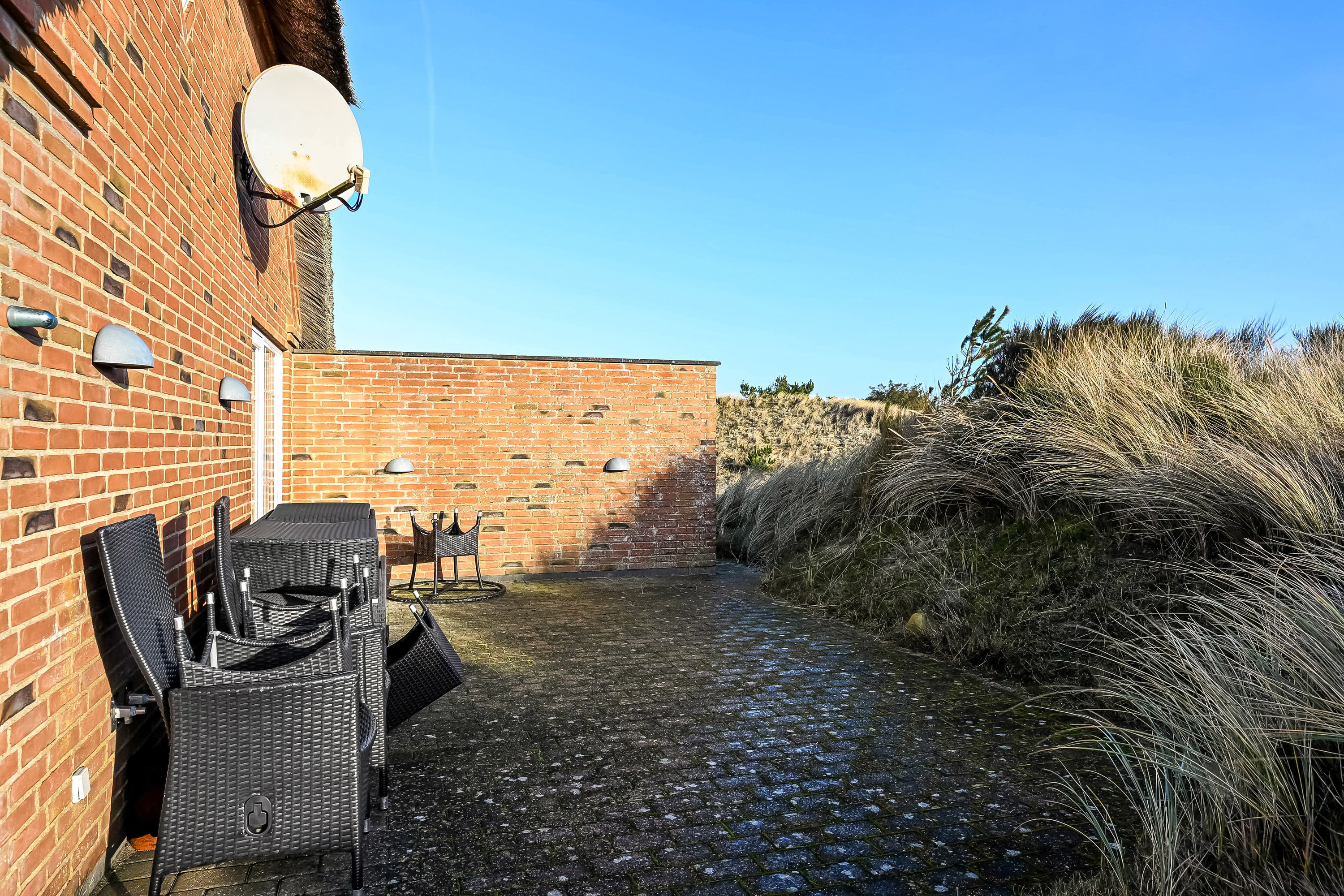 Fremhævet terrasse billede i fuldskærmstilstand. Billede af Raketvejen 50, 6990 Ulfborg