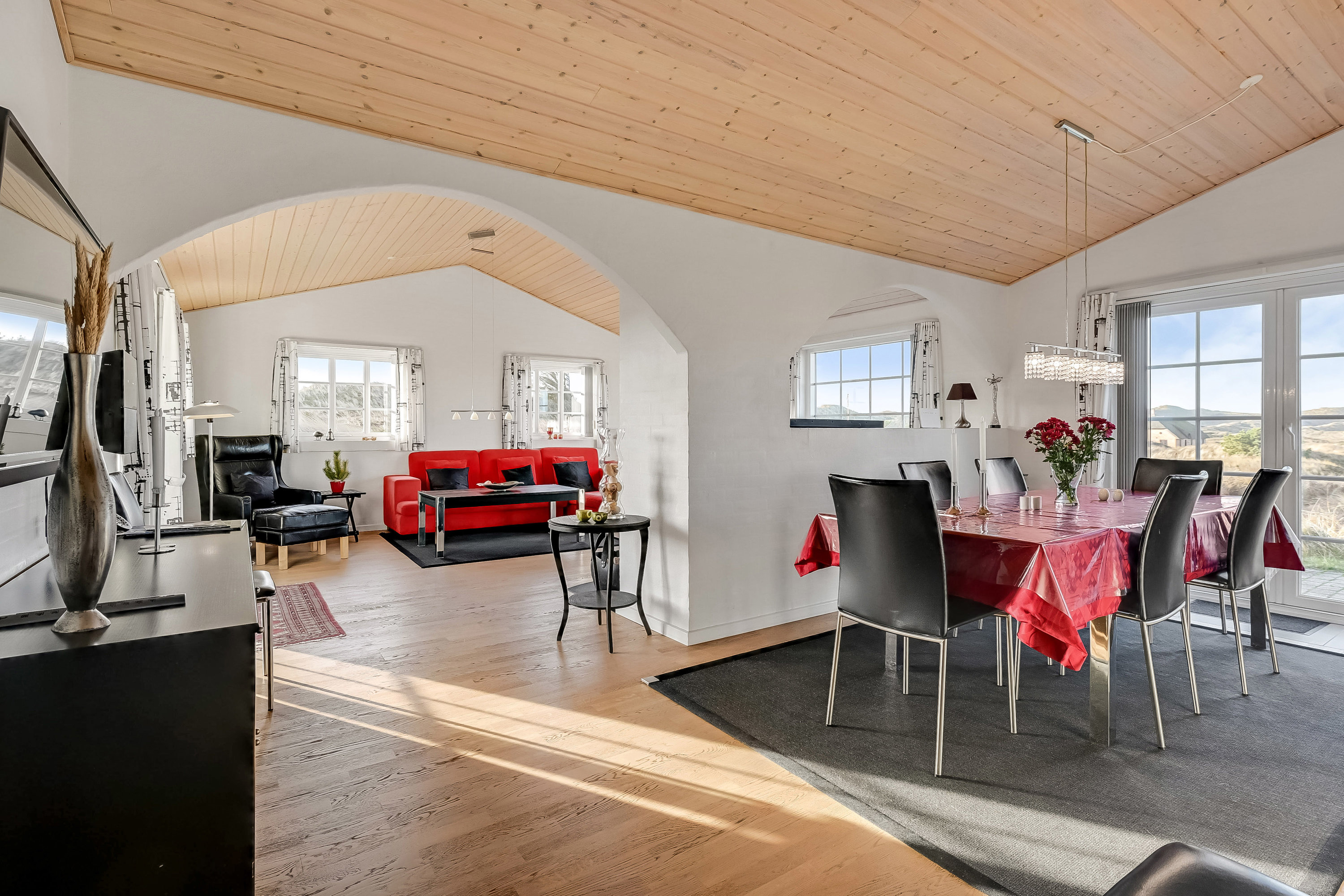 Fremhævet stue billede i fuldskærmstilstand. Billede af Raketvejen 50, 6990 Ulfborg