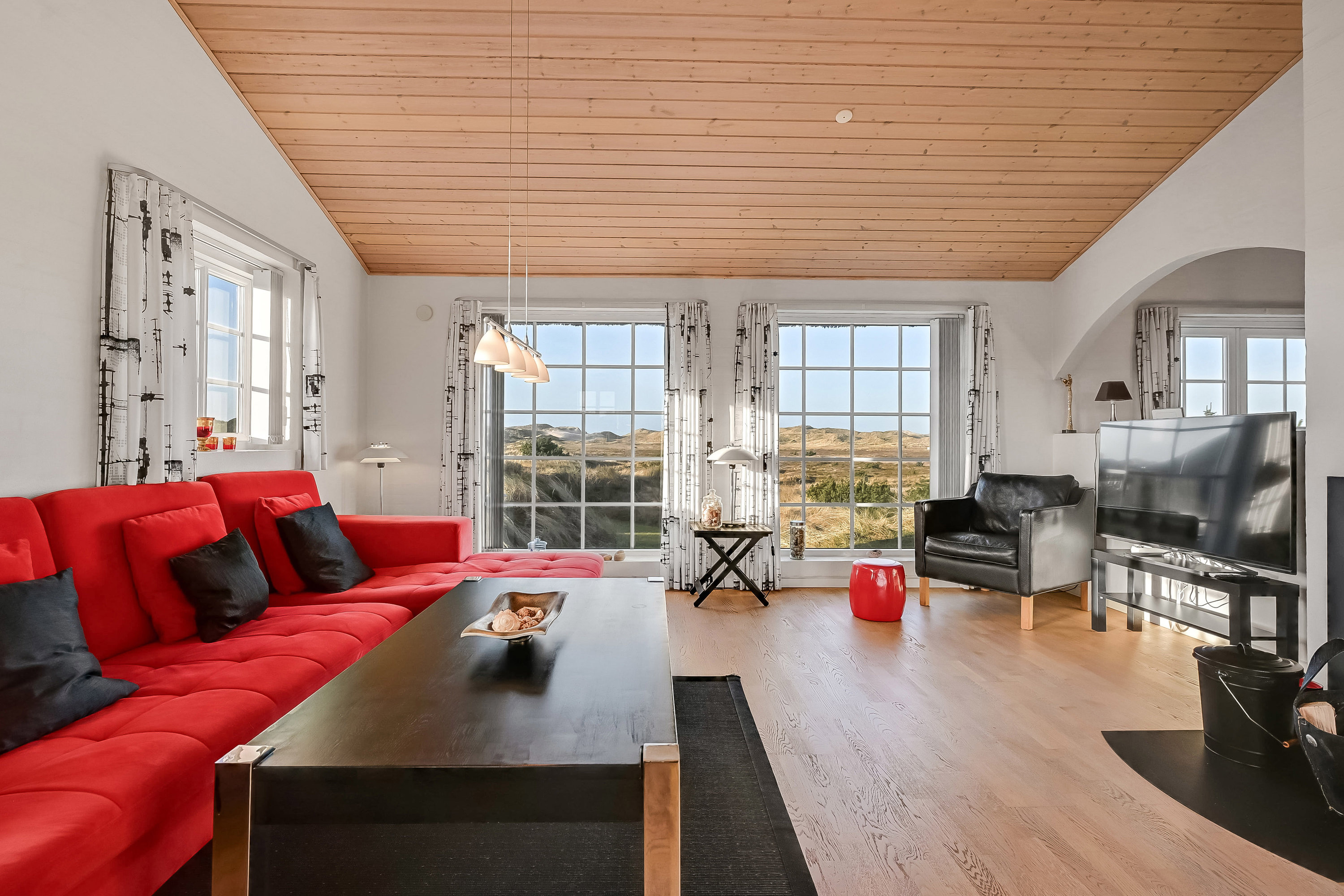 Fremhævet stue billede i fuldskærmstilstand. Billede af Raketvejen 50, 6990 Ulfborg