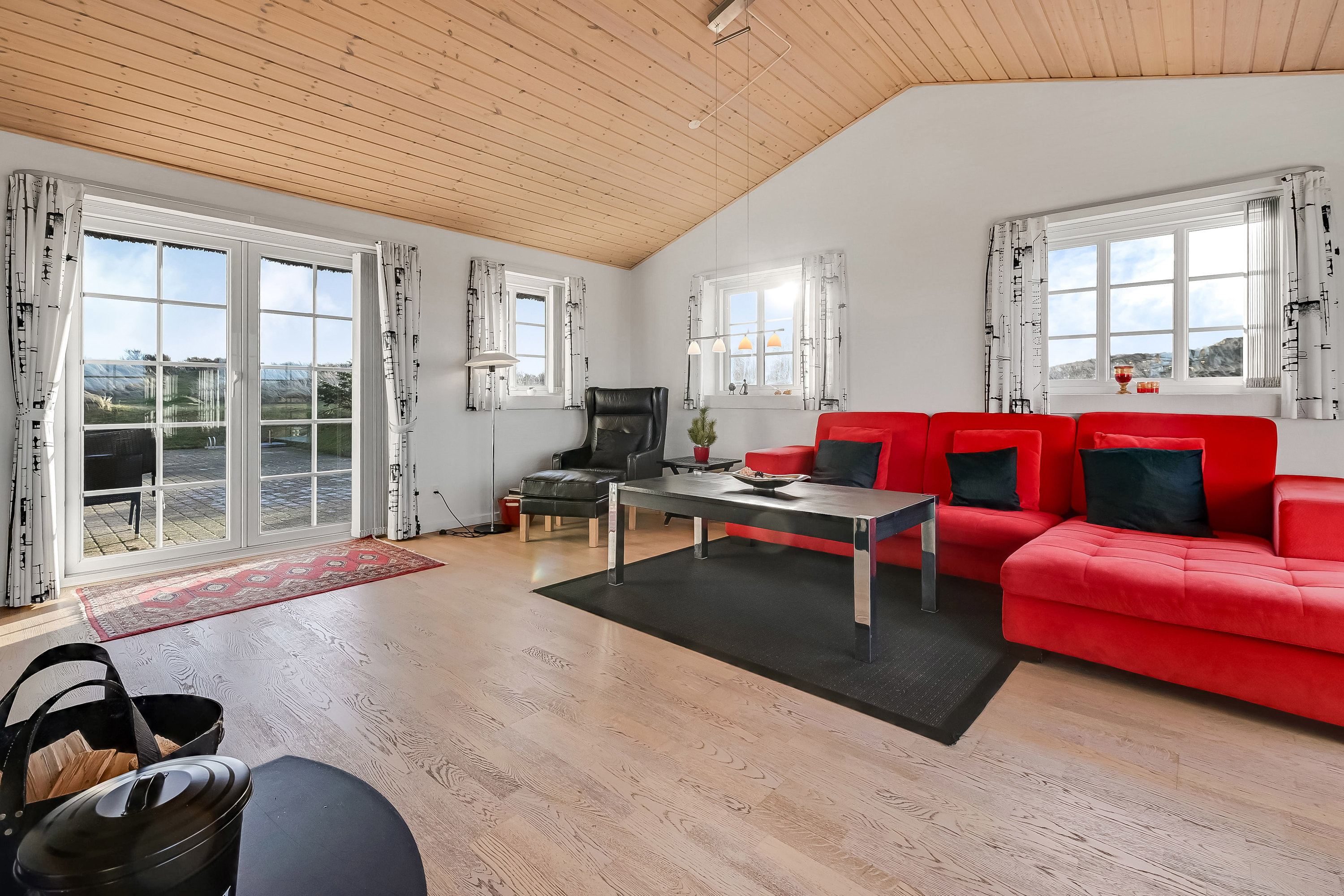 Fremhævet stue billede i fuldskærmstilstand. Billede af Raketvejen 50, 6990 Ulfborg