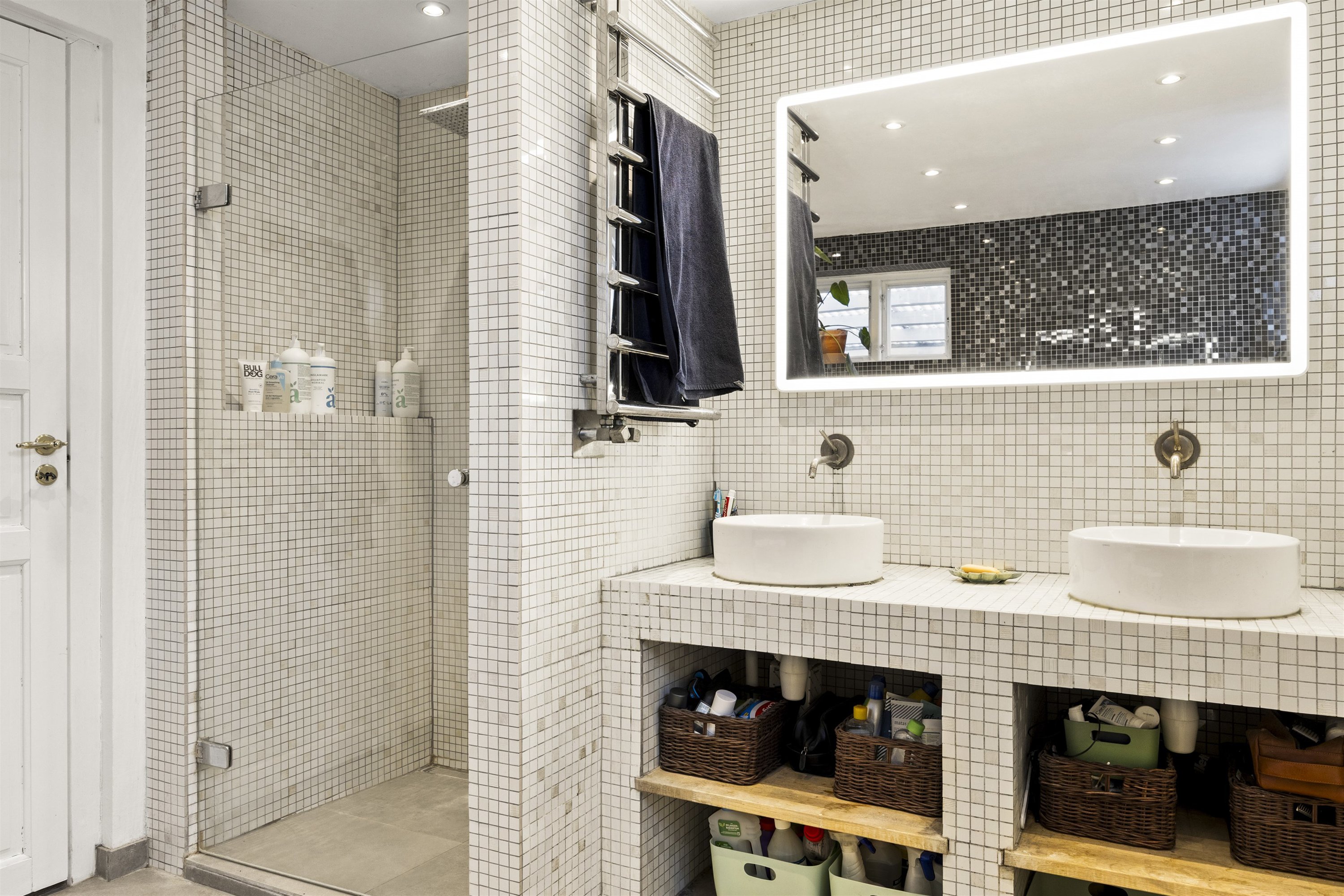 Fremhævet andet billede i fuldskærmstilstand. Billede af Snerlevej 6, 2820 Gentofte