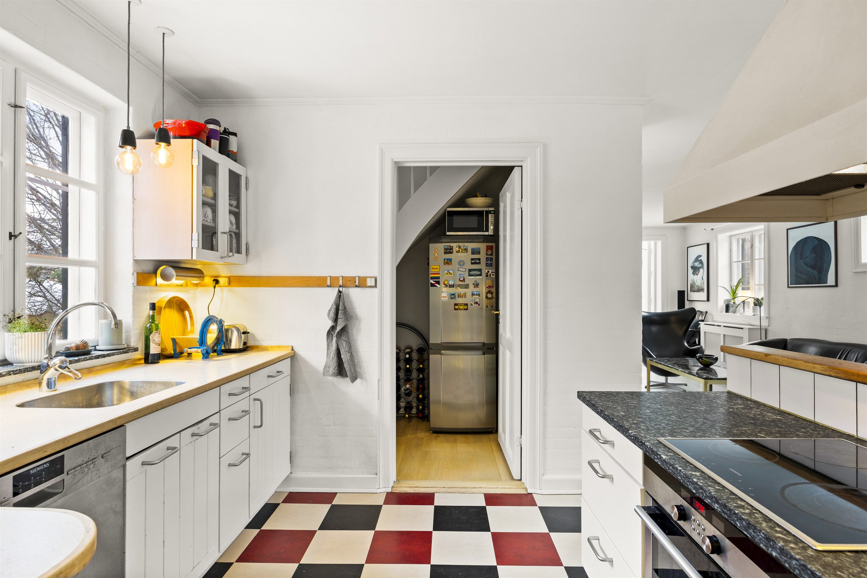 Fremhævet andet billede i fuldskærmstilstand. Billede af Snerlevej 6, 2820 Gentofte