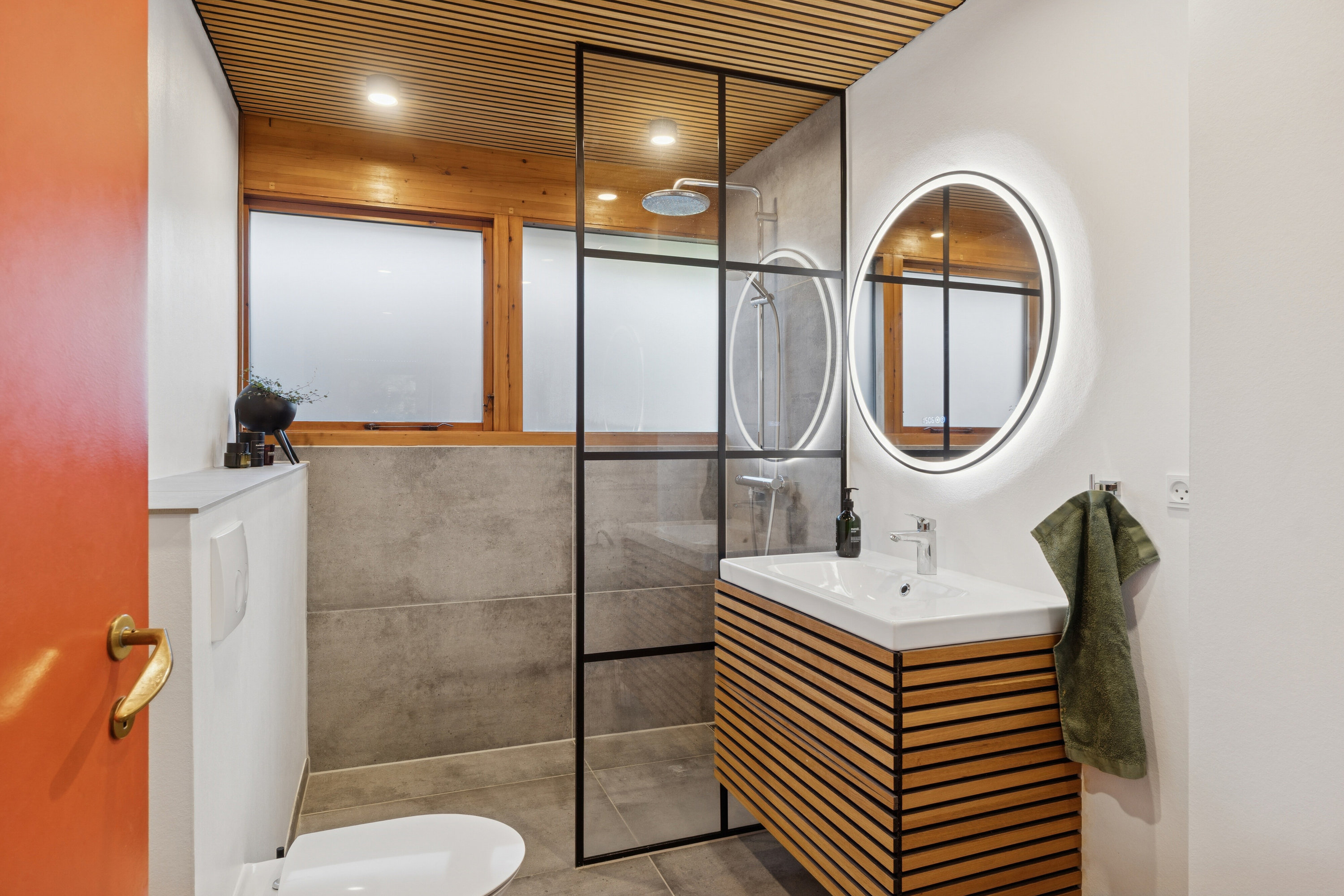 Fremhævet badeværelse billede i fuldskærmstilstand. Billede af Ternevej 30, 4000 Roskilde