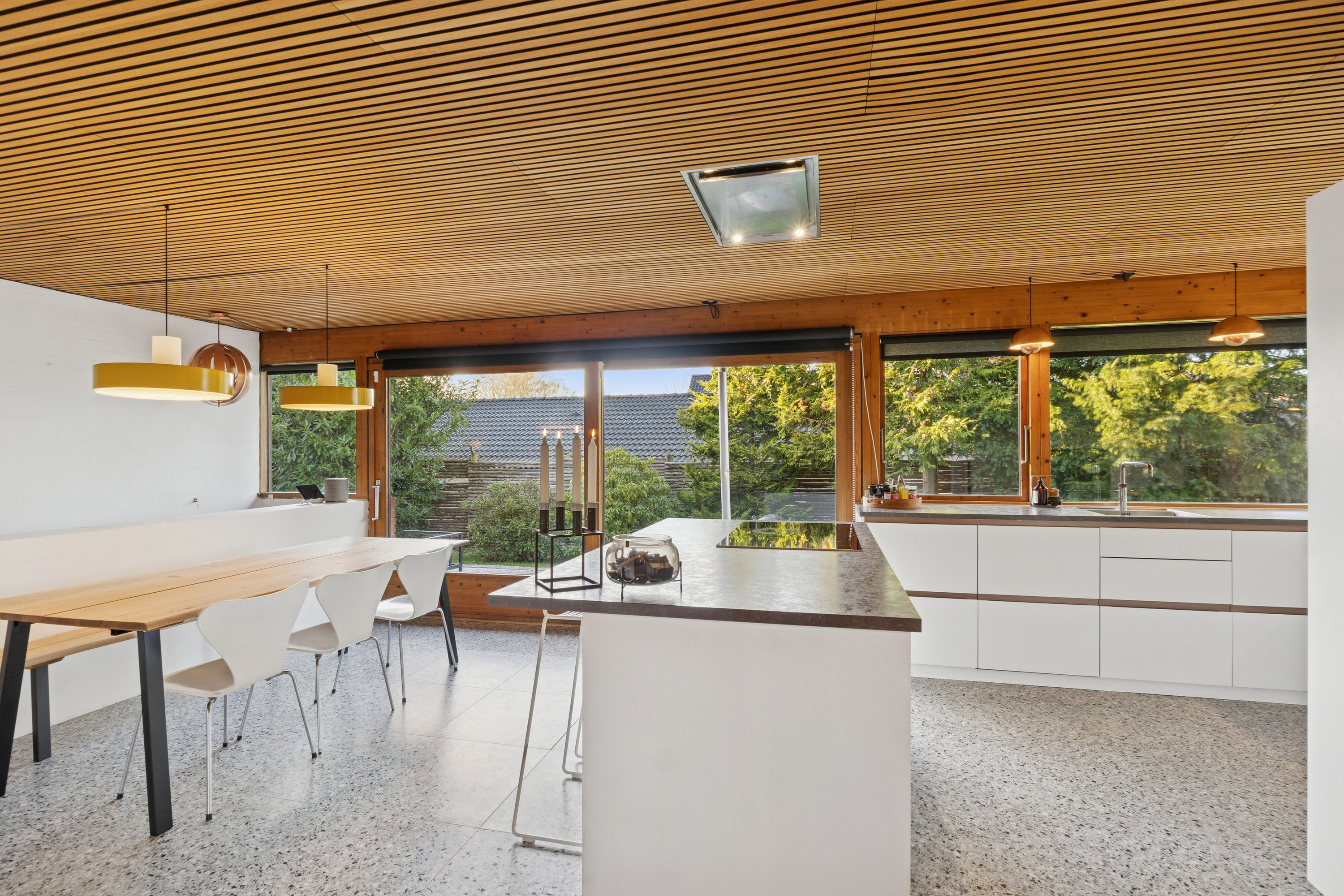 Fremhævet køkken billede i fuldskærmstilstand. Billede af Ternevej 30, 4000 Roskilde