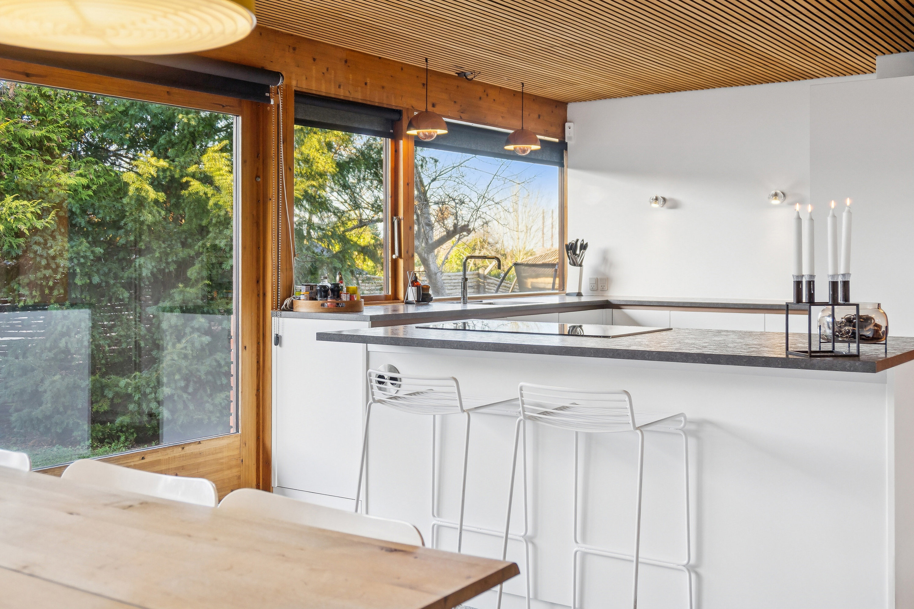 Fremhævet køkken billede i fuldskærmstilstand. Billede af Ternevej 30, 4000 Roskilde