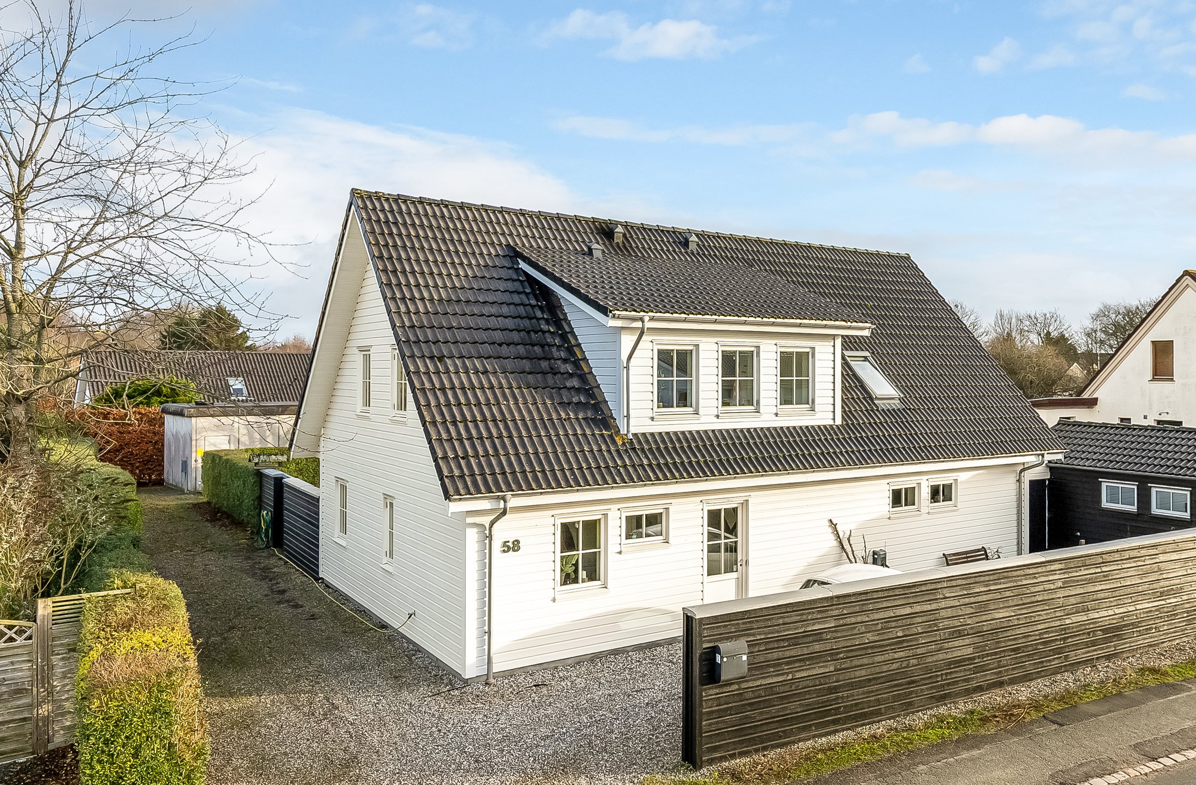 Miniaturebillede 1: ejendommen. Billede af Skolebakken 58A, Nr Bjert, 6000 Kolding