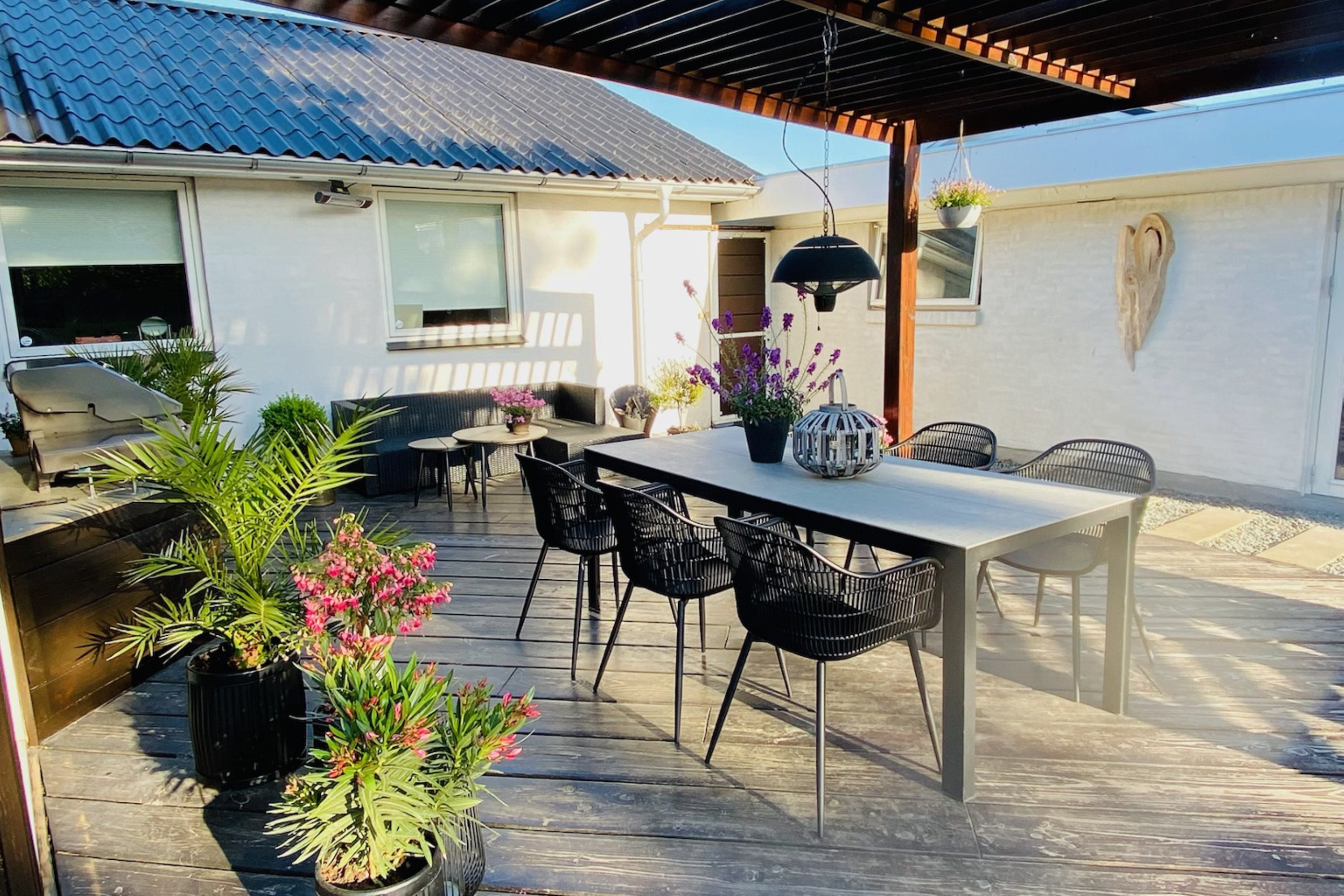 Fremhævet terrasse billede i fuldskærmstilstand. Billede af Damtoften 5, 2680 Solrød Strand