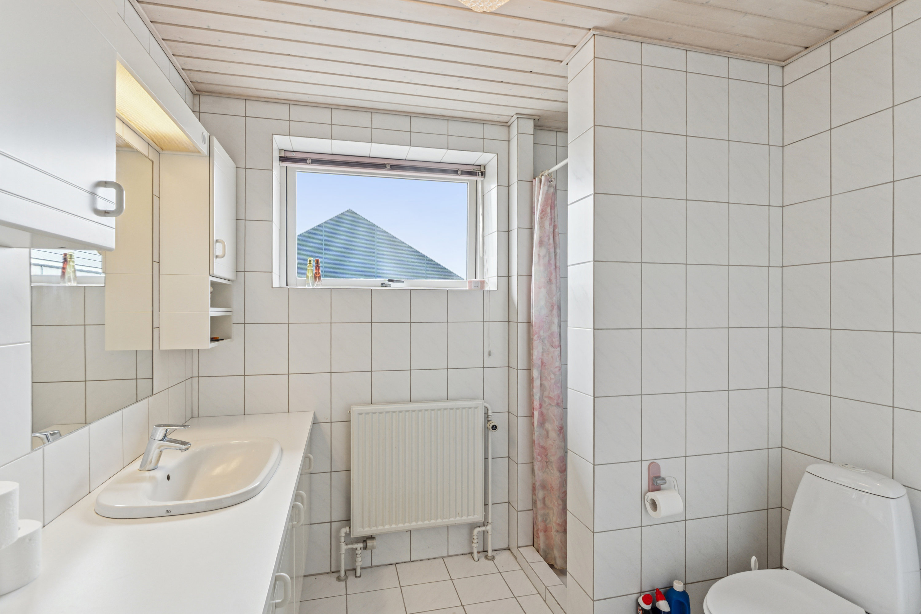 Fremhævet  billede i fuldskærmstilstand. Billede af Drosselvej 14, Rindum, 6950 Ringkøbing