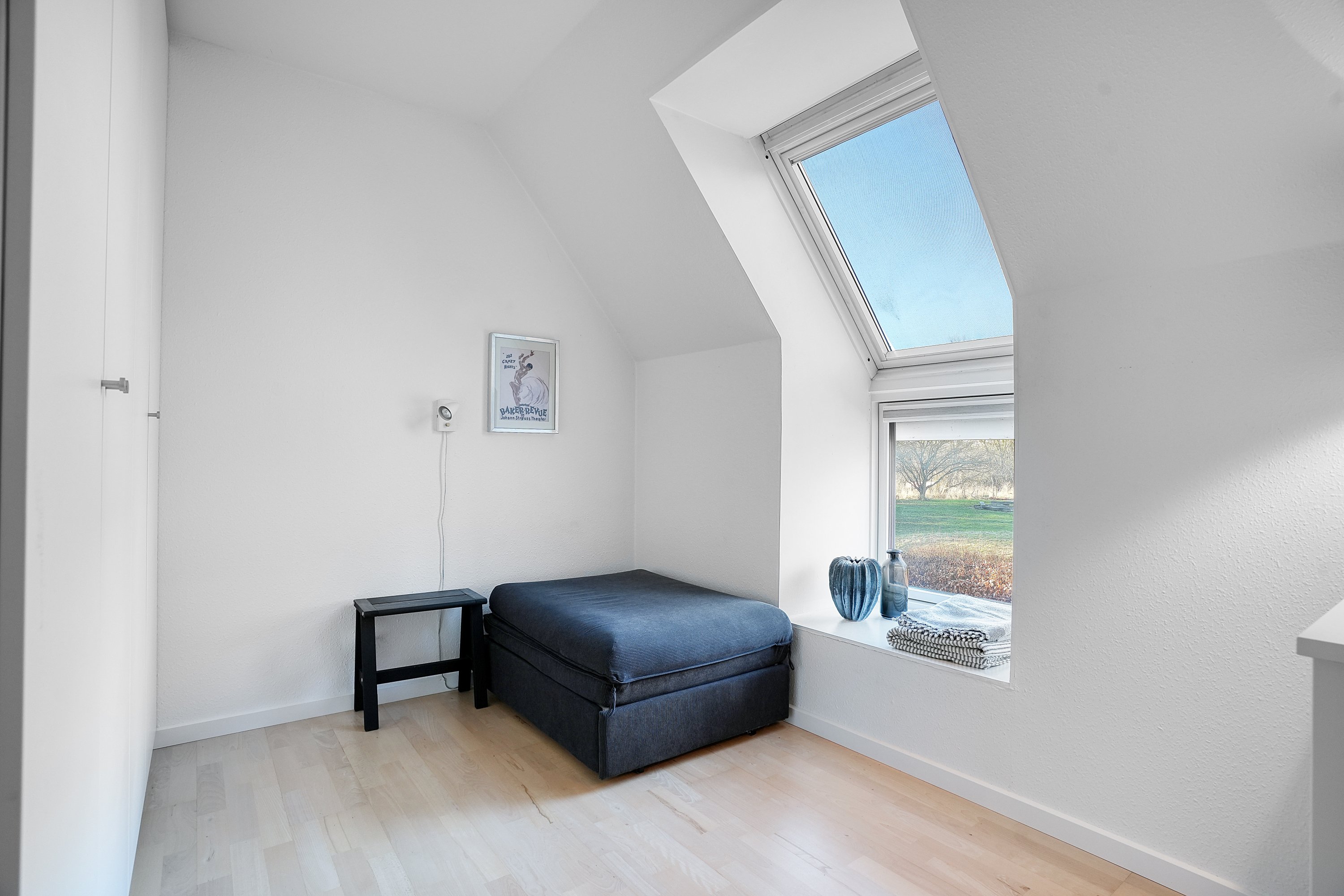 Fremhævet værelse billede i fuldskærmstilstand. Billede af Uggeløsegård 24, 3540 Lynge