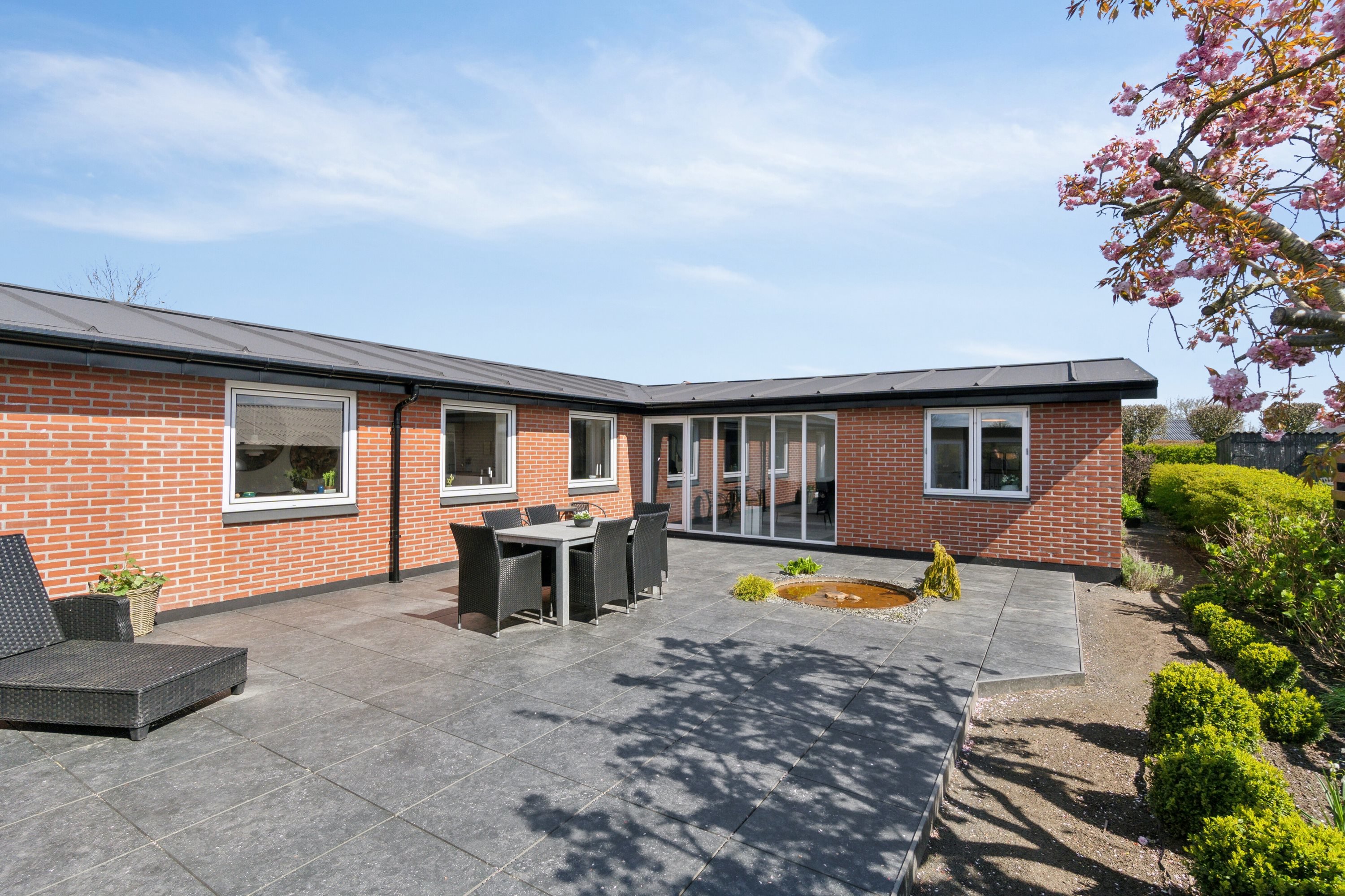 Fremhævet terrasse billede i fuldskærmstilstand. Billede af Platanvej 32, 7700 Thisted