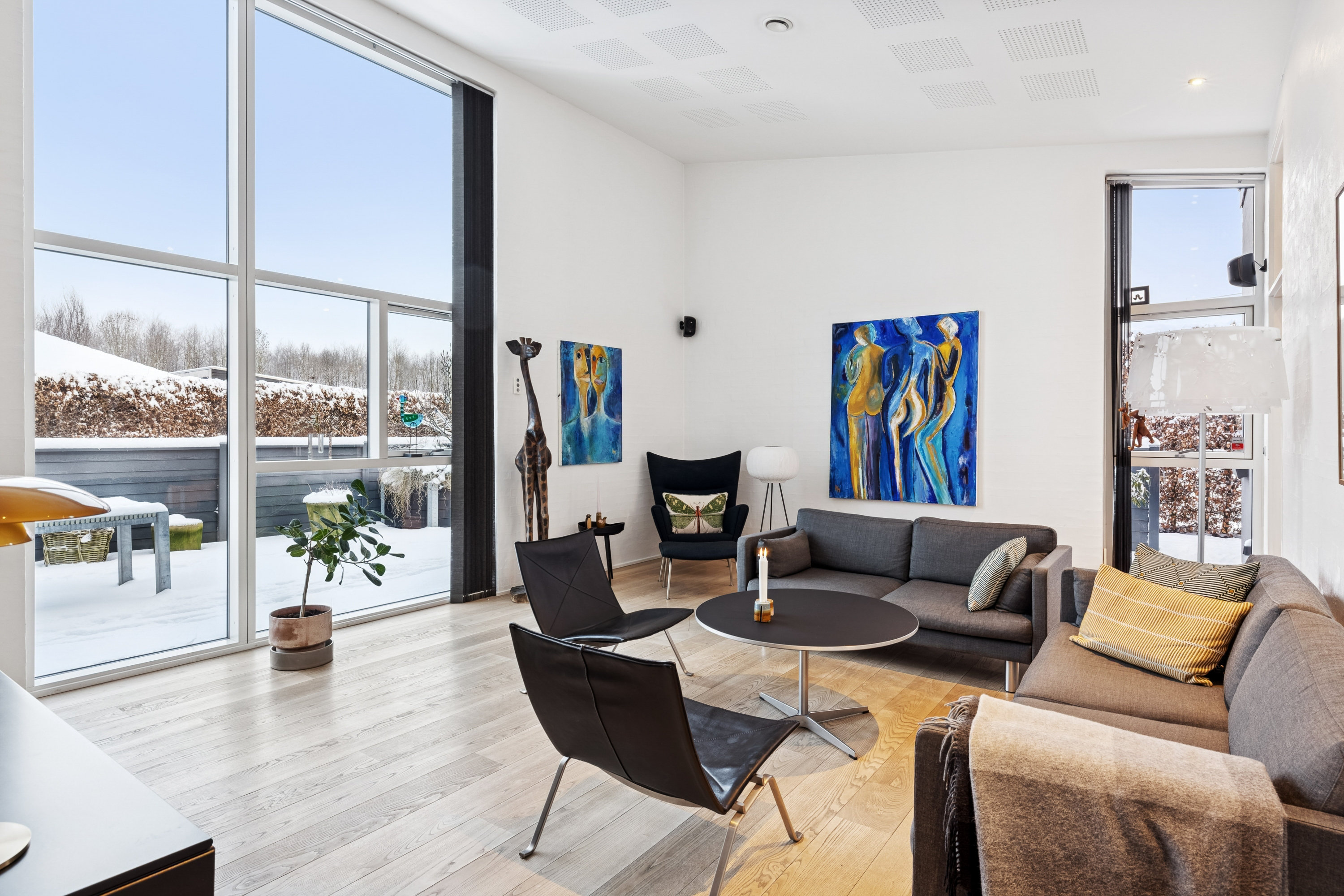 Fremhævet stue billede i fuldskærmstilstand. Billede af Hesteengen 32, 8800 Viborg