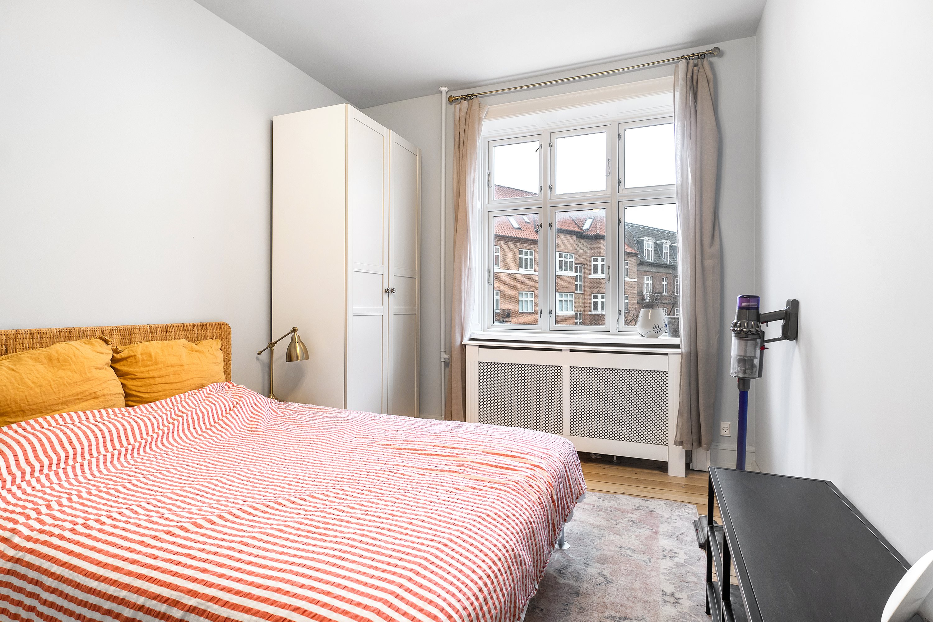 Fremhævet værelse billede i fuldskærmstilstand. Billede af Vordingborggade 74, 3. th., 2100 København Ø