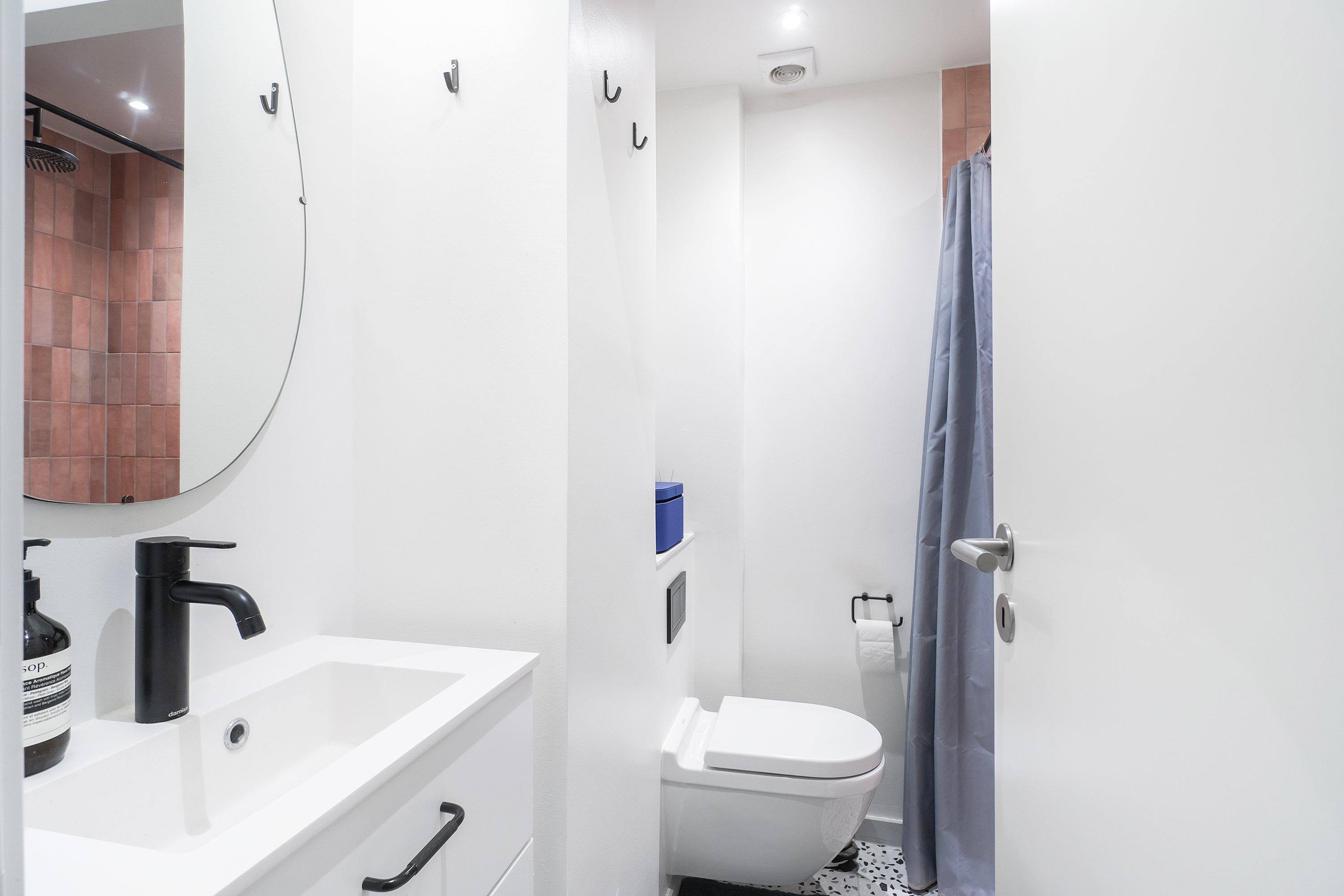 Fremhævet badeværelse billede i fuldskærmstilstand. Billede af Vordingborggade 74, 3. th., 2100 København Ø