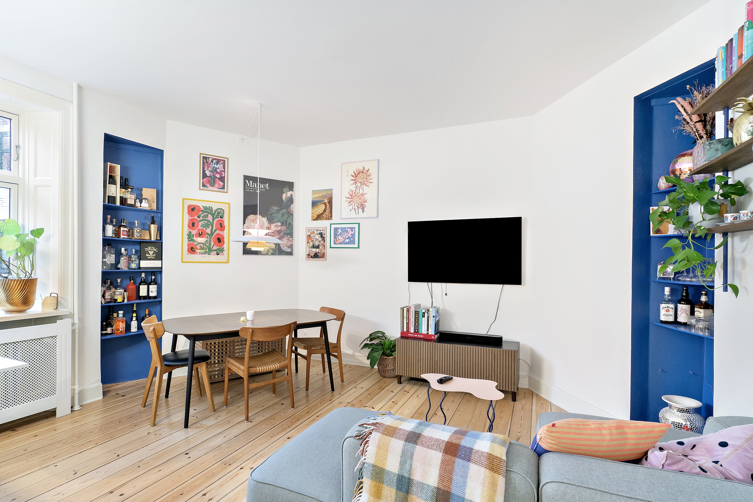 Fremhævet stue billede i fuldskærmstilstand. Billede af Vordingborggade 74, 3. th., 2100 København Ø