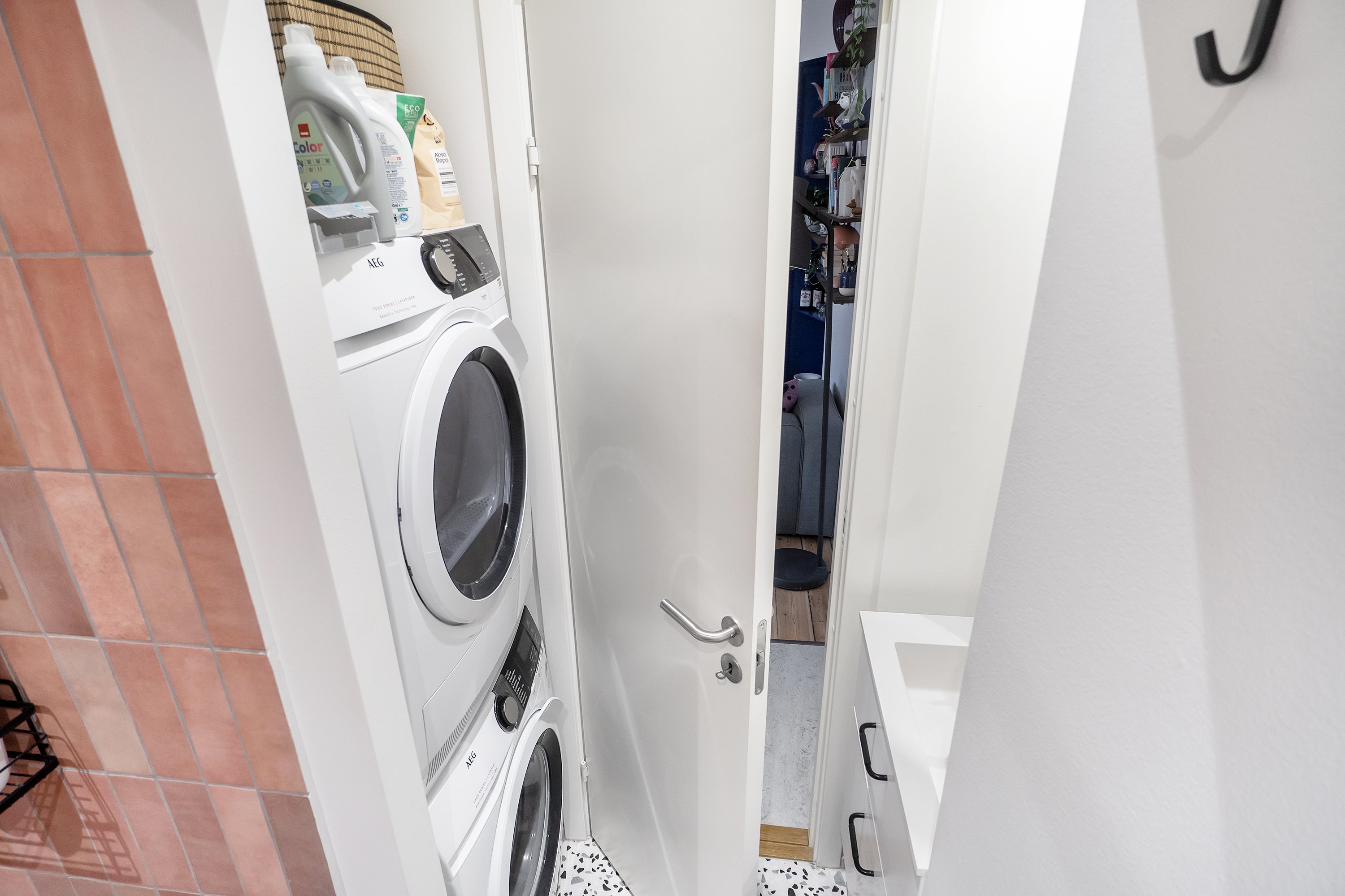 Fremhævet badeværelse billede i fuldskærmstilstand. Billede af Vordingborggade 74, 3. th., 2100 København Ø