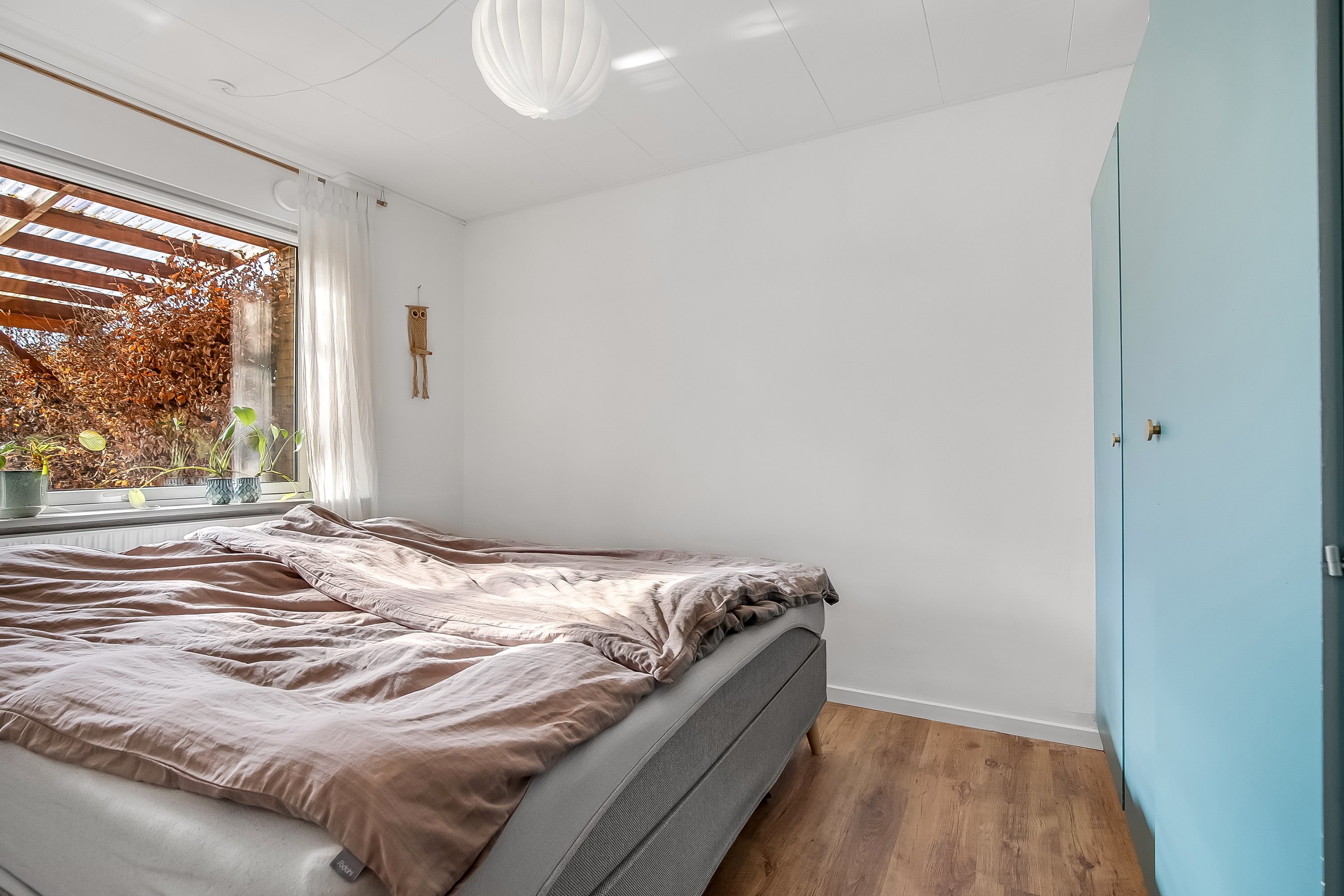 Fremhævet soveværelse billede i fuldskærmstilstand. Billede af Kringsvej 77, Bramdrupdam, 6000 Kolding