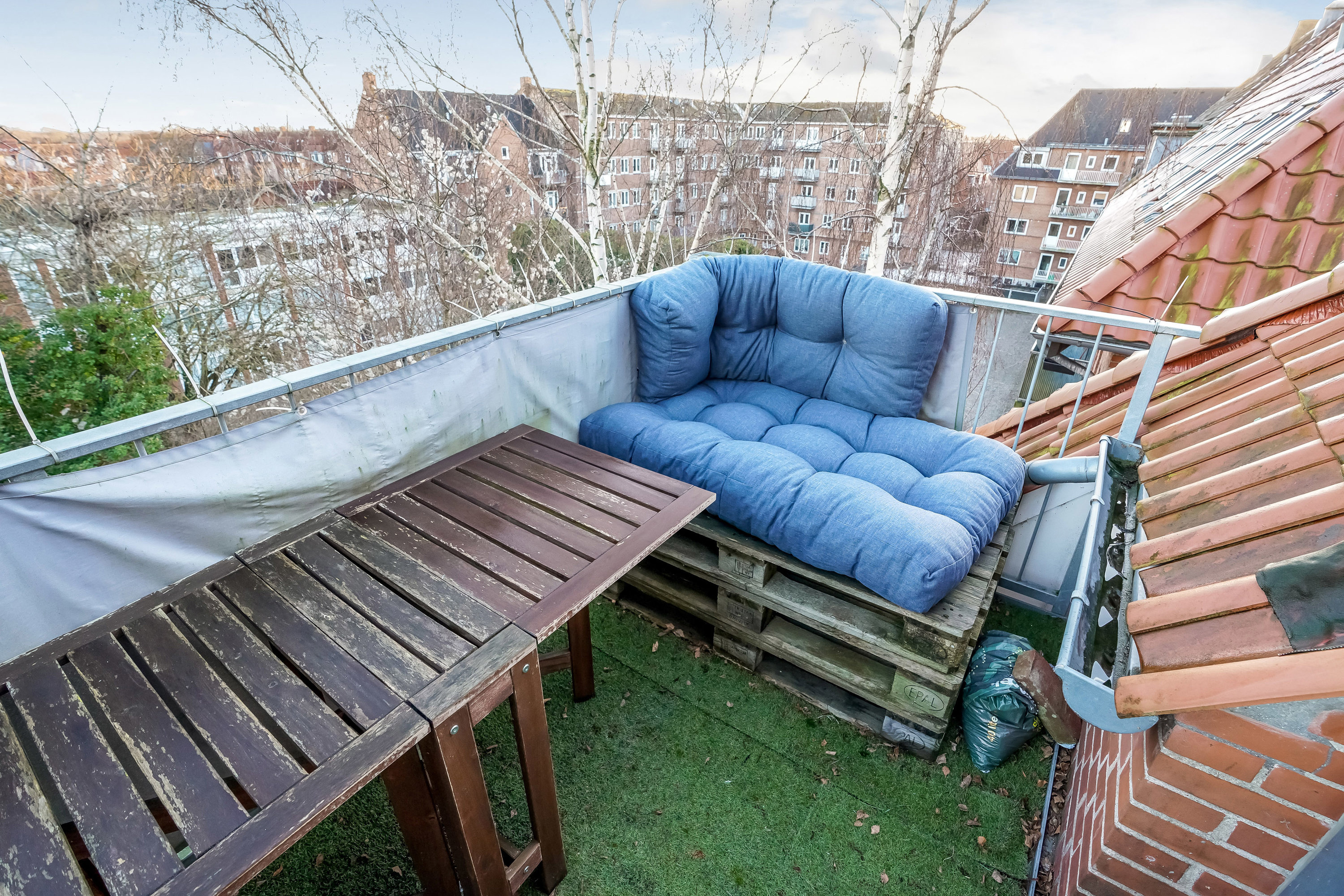 Fremhævet terrasse billede i fuldskærmstilstand. Billede af Drewsensvej 24, 3. th., 5000 Odense C