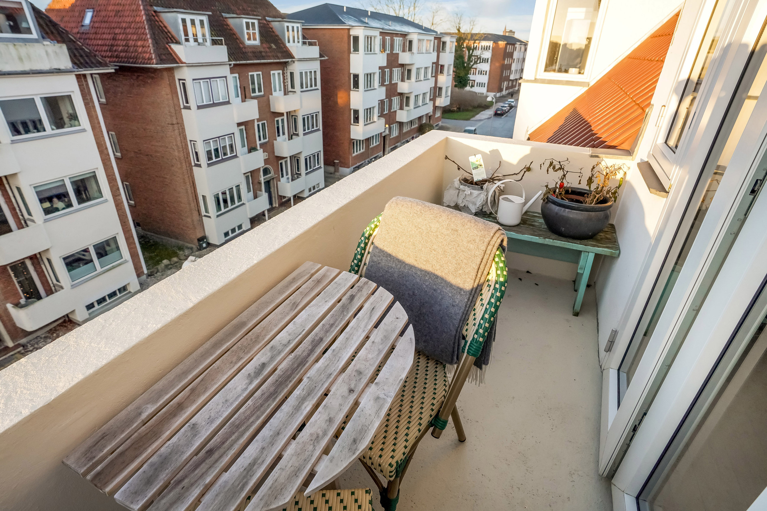 Fremhævet terrasse billede i fuldskærmstilstand. Billede af Drewsensvej 24, 3. th., 5000 Odense C