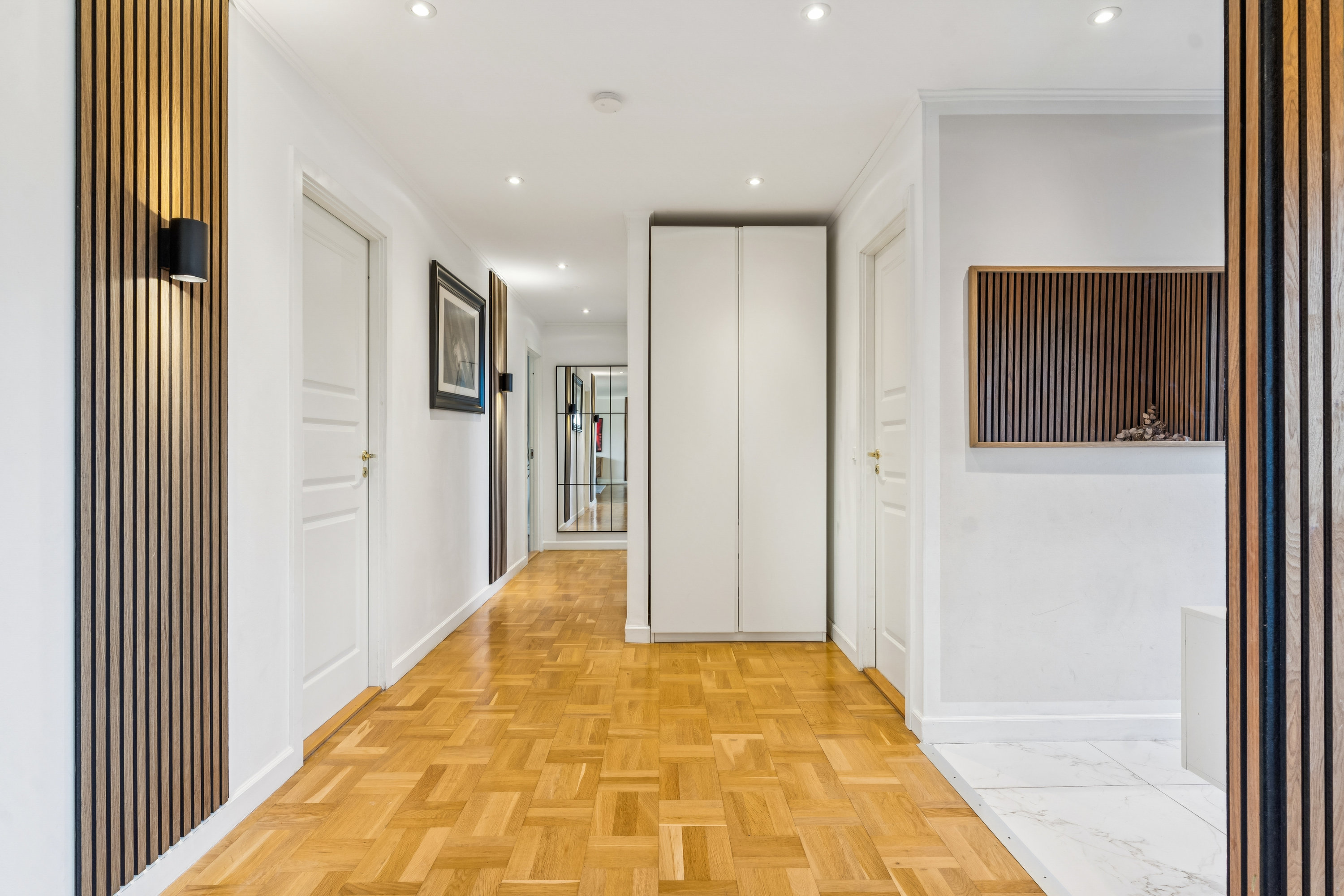 Fremhævet gang billede i fuldskærmstilstand. Billede af Kvædehaven 131, 2600 Glostrup