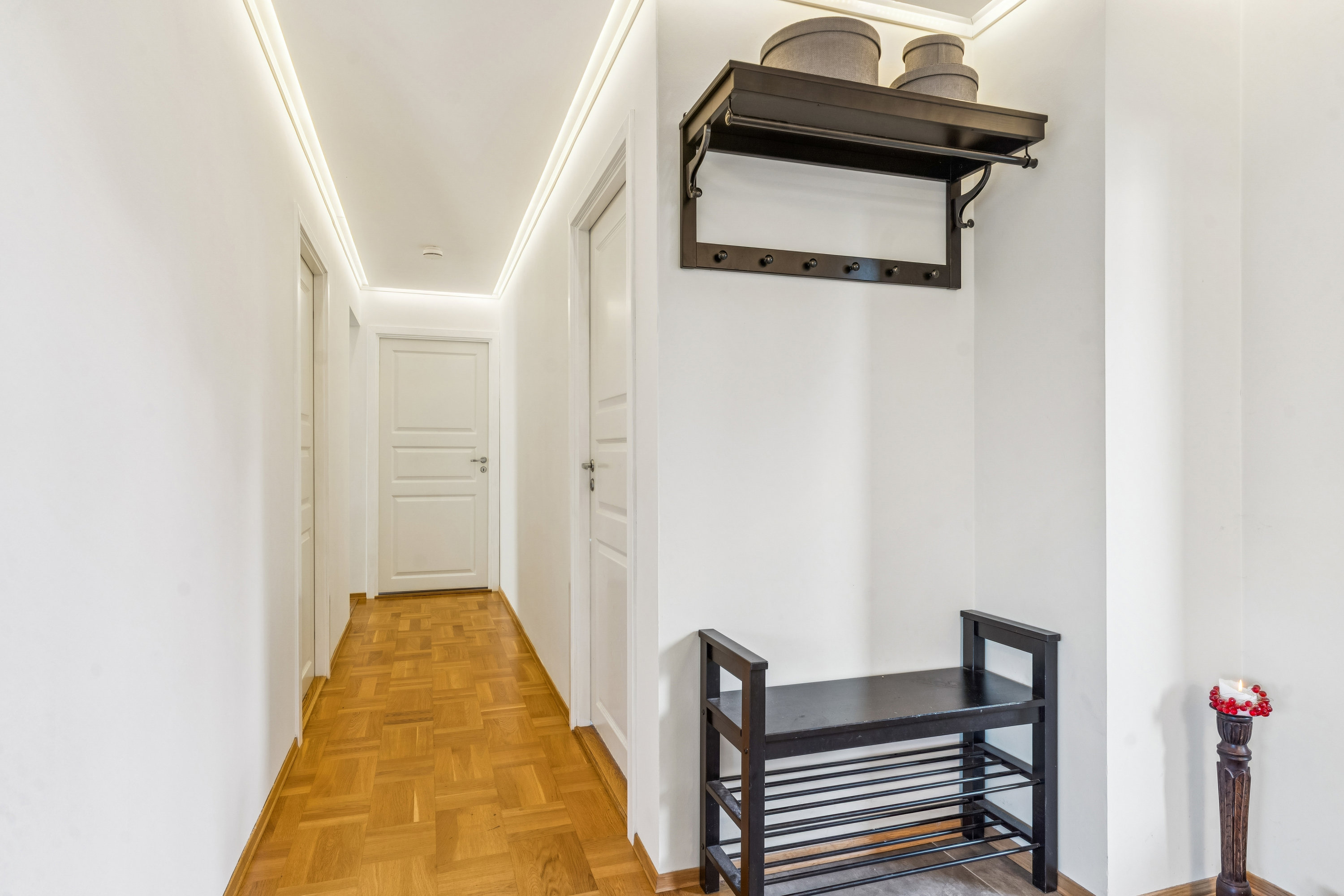 Fremhævet gang billede i fuldskærmstilstand. Billede af Bjergbyvej 11, 2730 Herlev