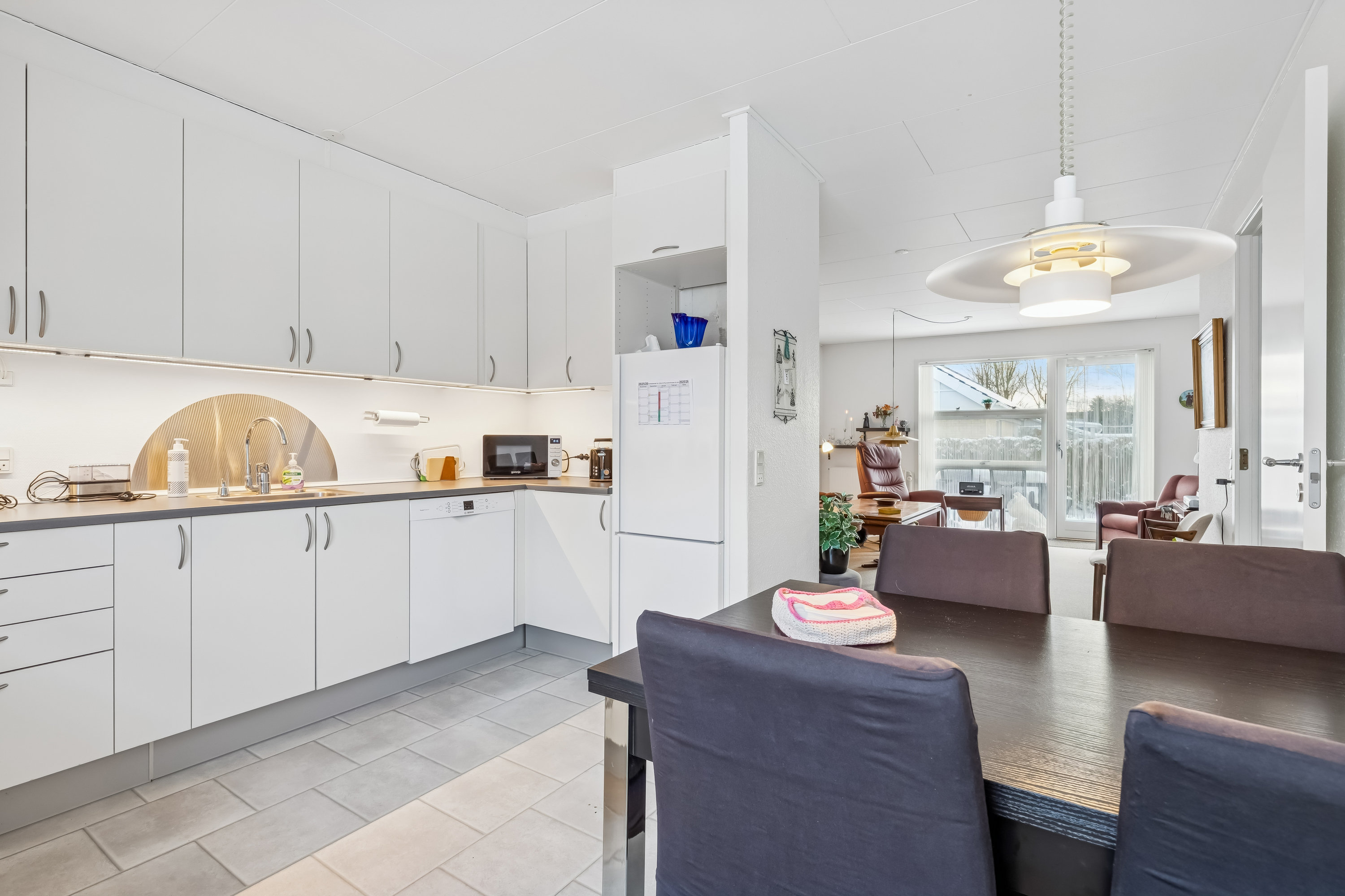 Fremhævet køkken billede i fuldskærmstilstand. Billede af Brombærhegnet 8, Høje Taastrup, 2630 Taastrup