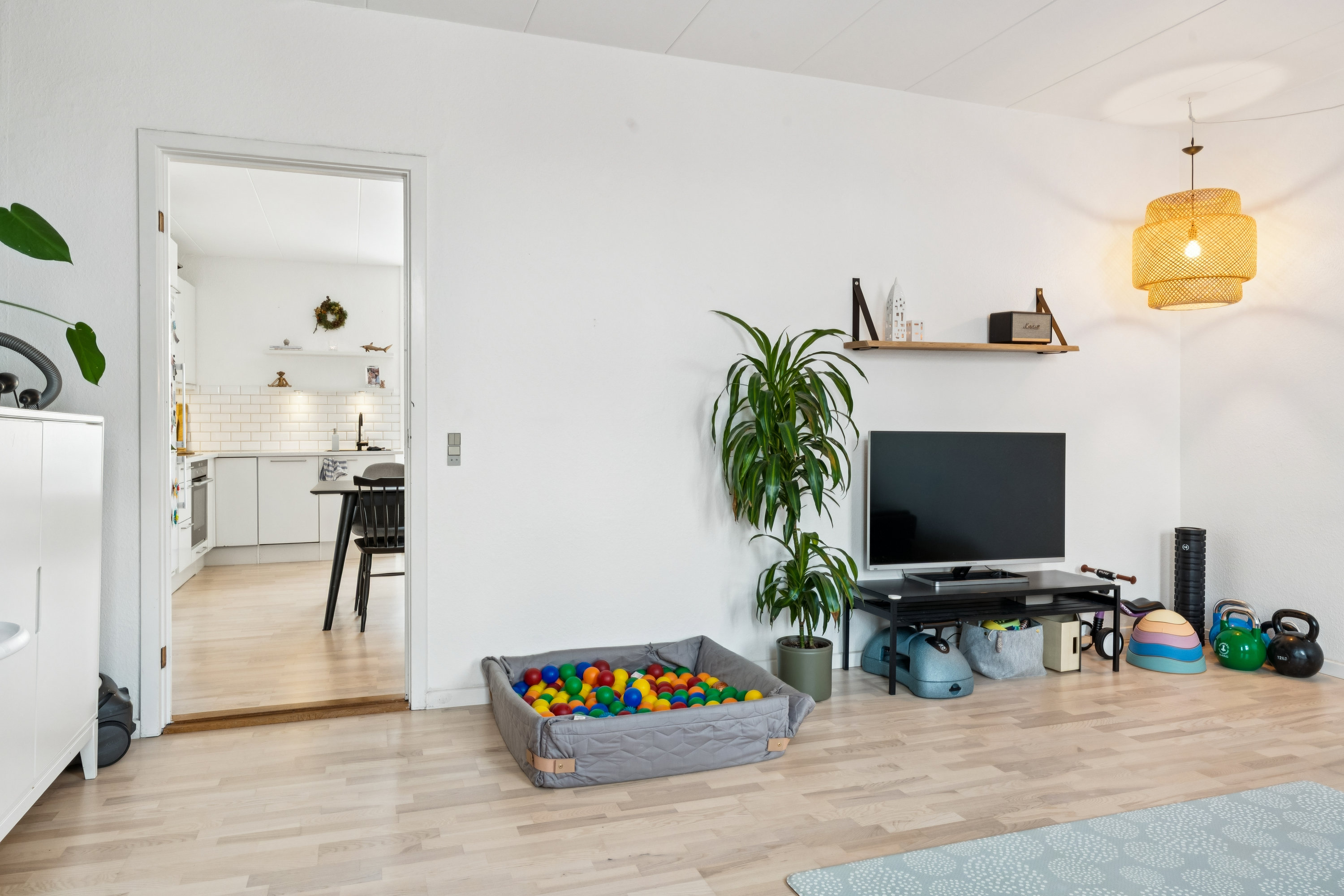 Fremhævet stue billede i fuldskærmstilstand. Billede af Slotsgade 29, 1. tv., 9000 Aalborg