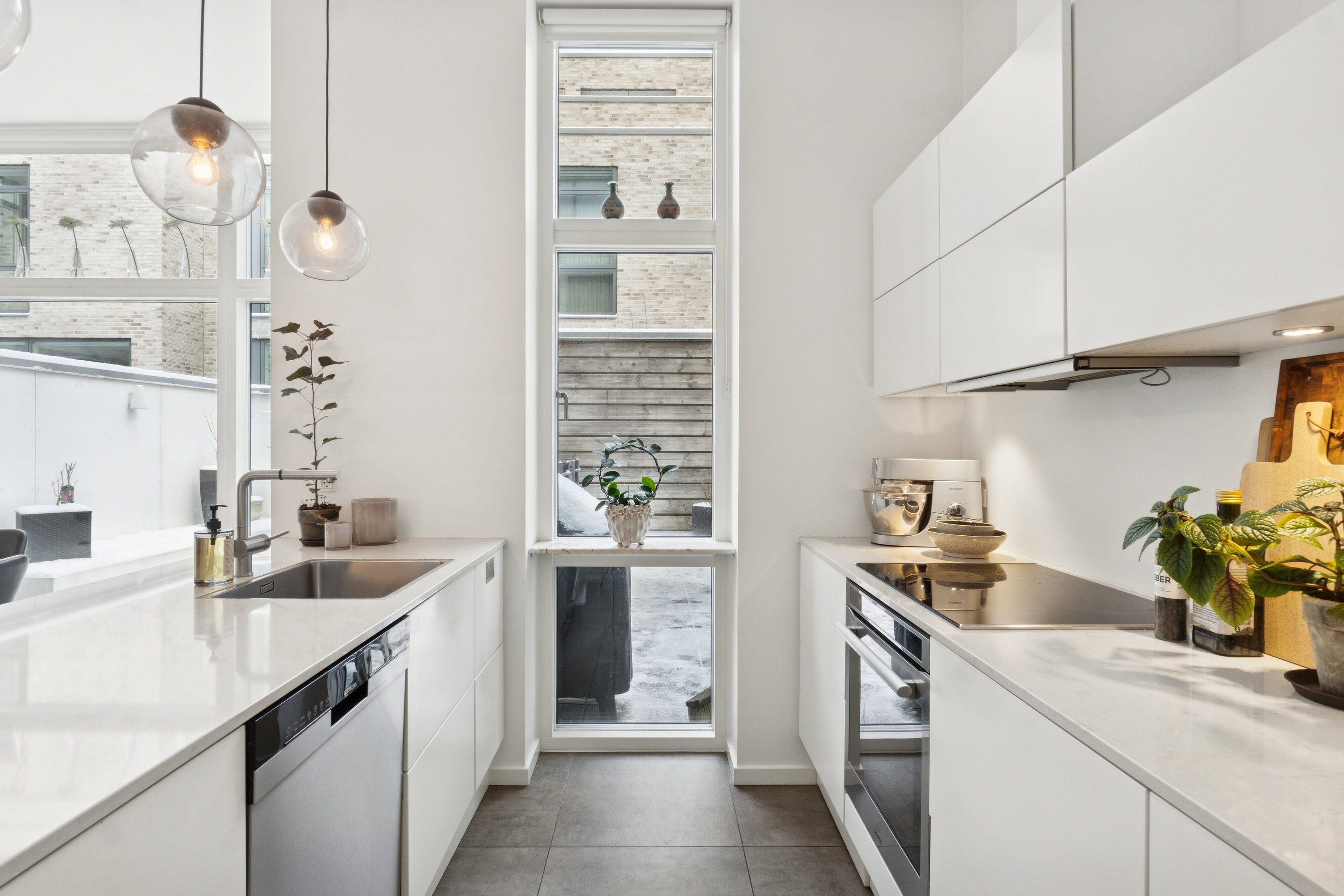 Fremhævet køkken billede i fuldskærmstilstand. Billede af J.H. Deuntzers Gade 43, 2300 København S