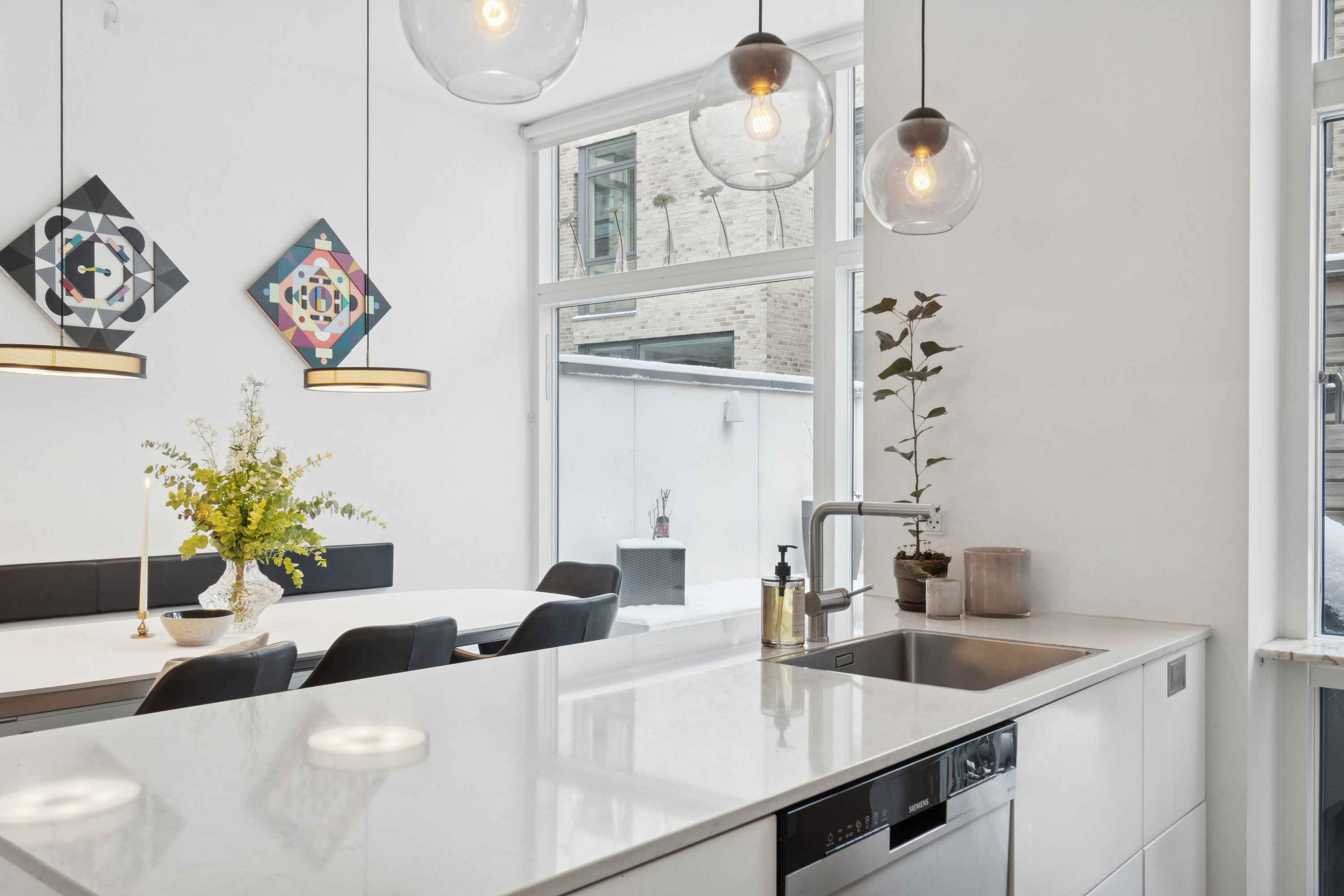 Fremhævet køkken billede i fuldskærmstilstand. Billede af J.H. Deuntzers Gade 43, 2300 København S